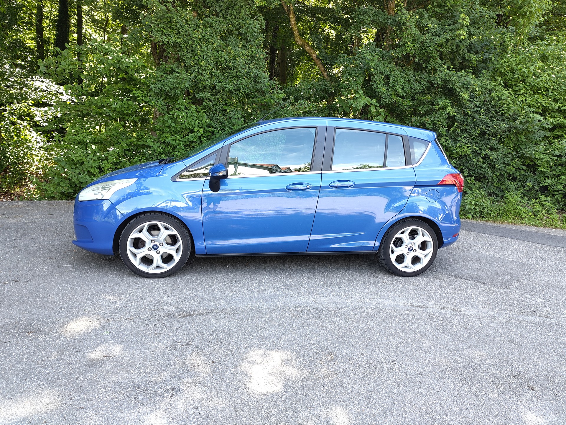 FORD 1.6i Ti-VCT Titanium FPS-image-0