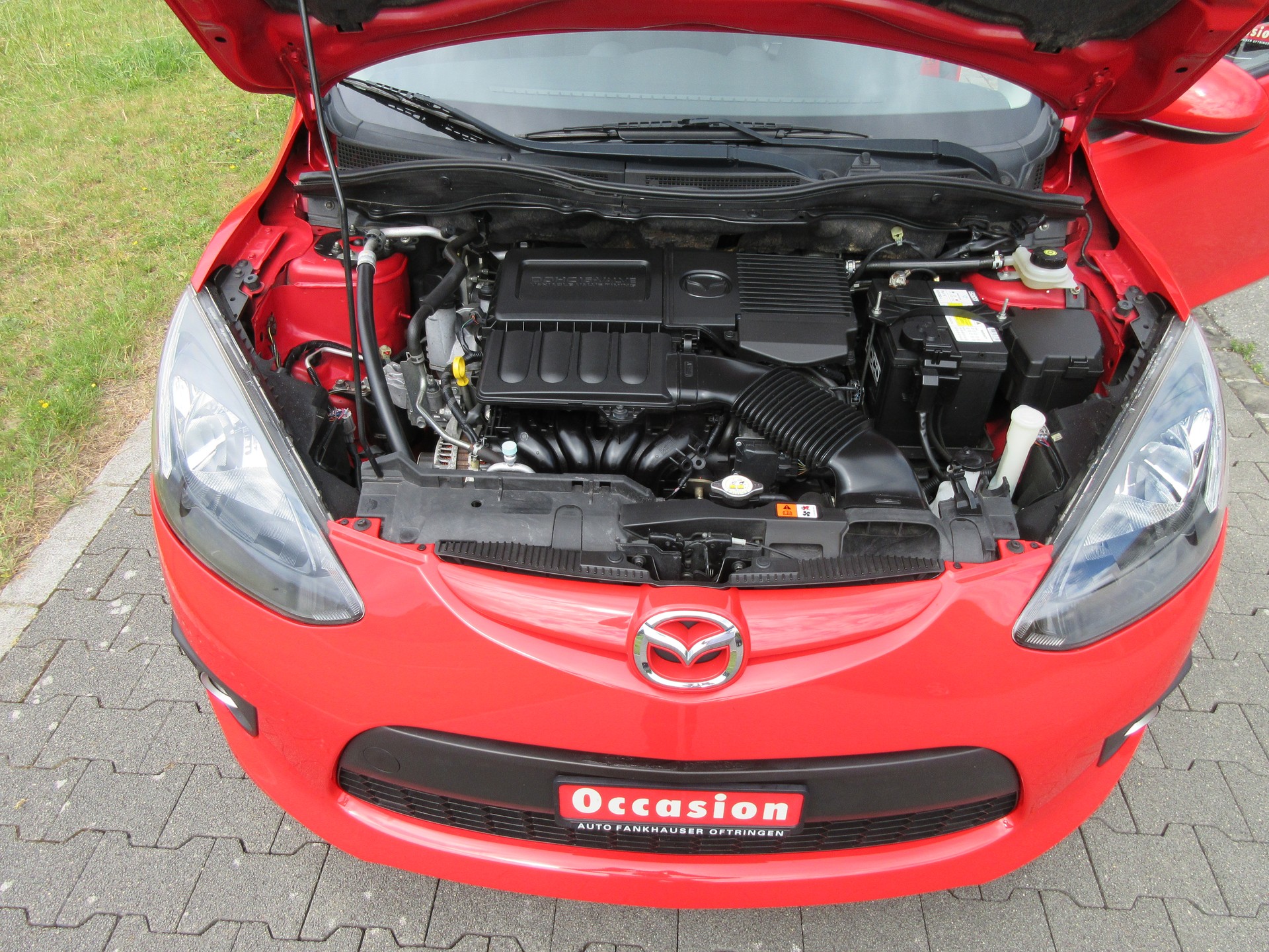 MAZDA 2 1.5i 16V Sport-image-12