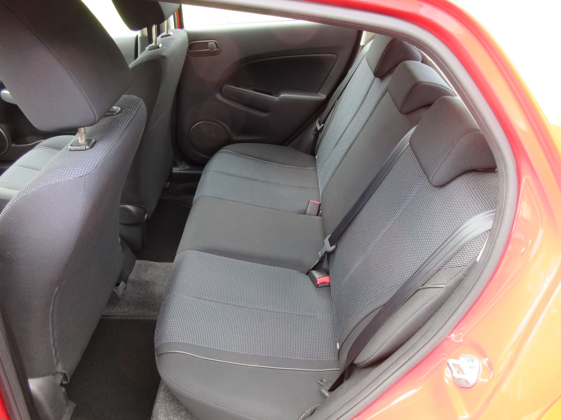 MAZDA 2 1.5i 16V Sport-image-11