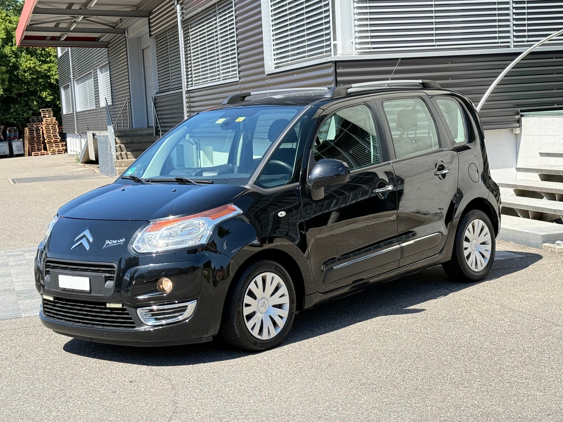 CITROEN C3 Picasso 1.6 HDi Exclusive EGS6-image-0