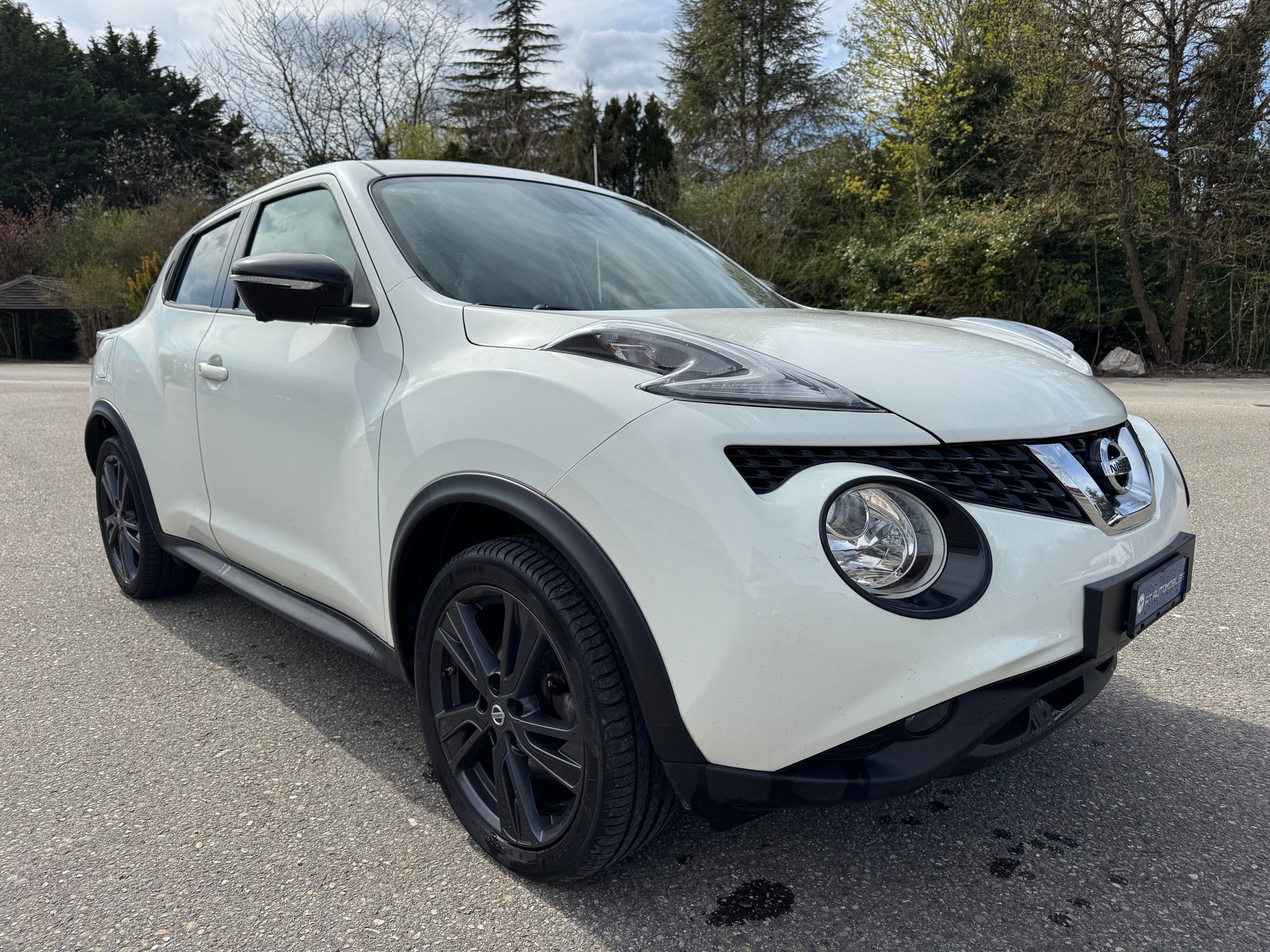 NISSAN Juke 1.6 DIG-T tekna 4x4 Xtronic M-CVT-image-3