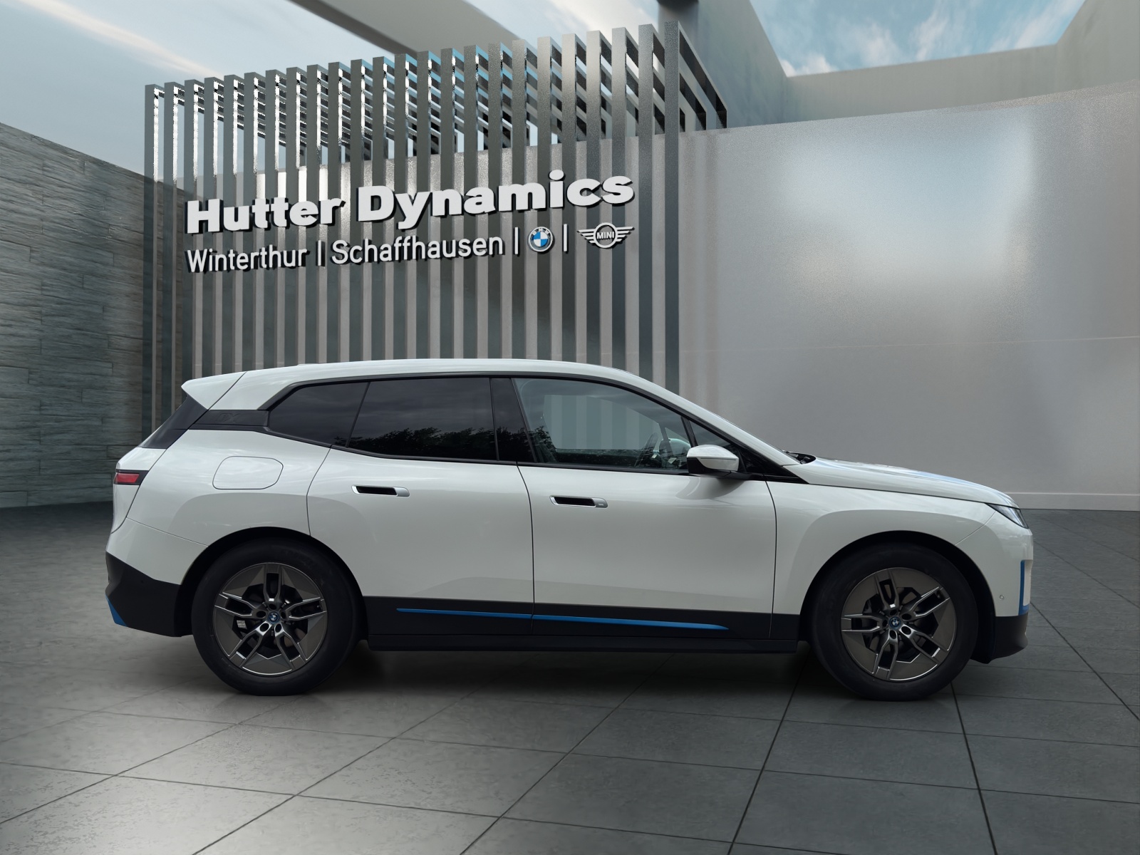 BMW iX xDrive40-image-4