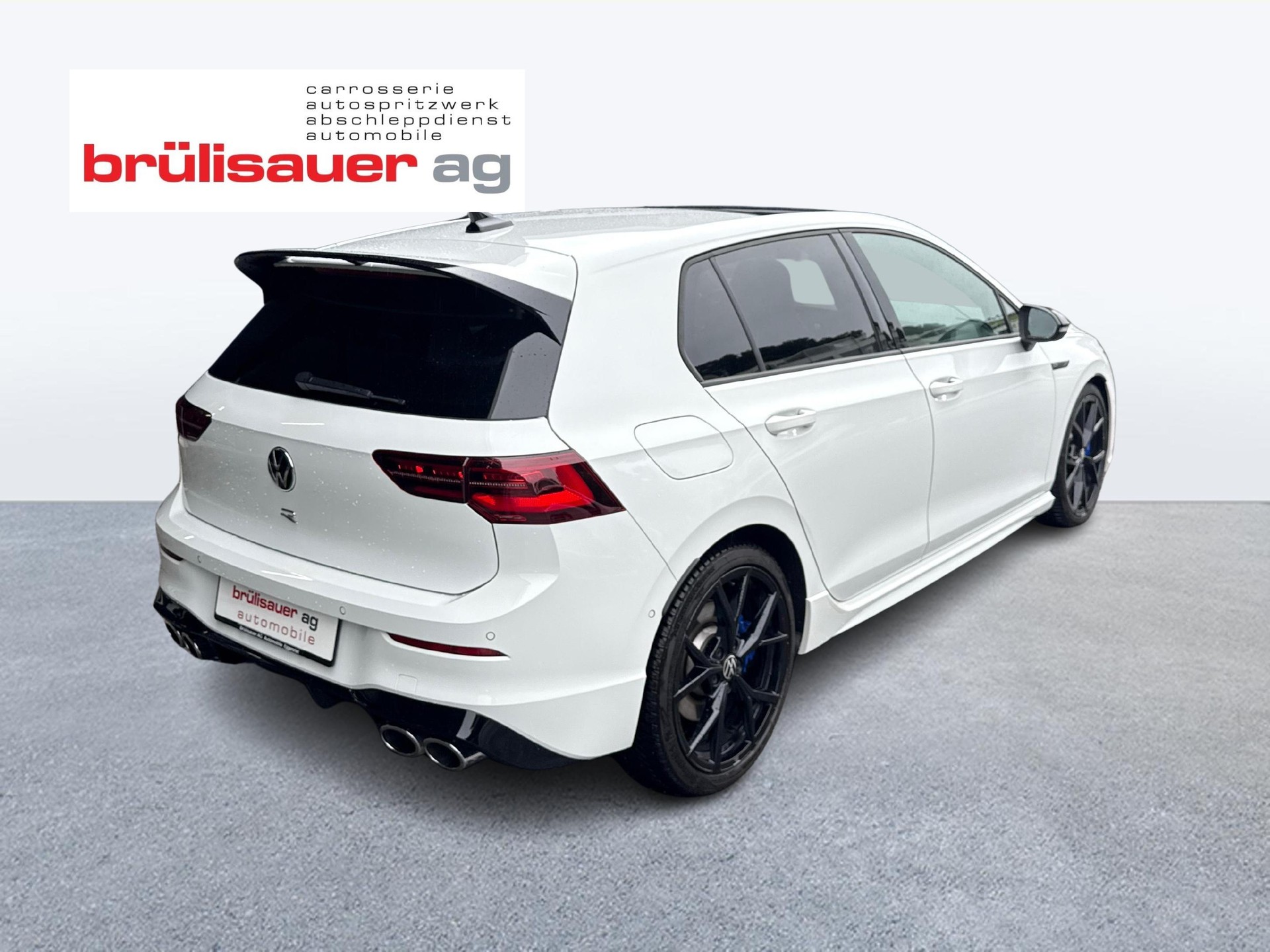 VW Golf VIII 2.0 TSI R DSG 4motion-image-4