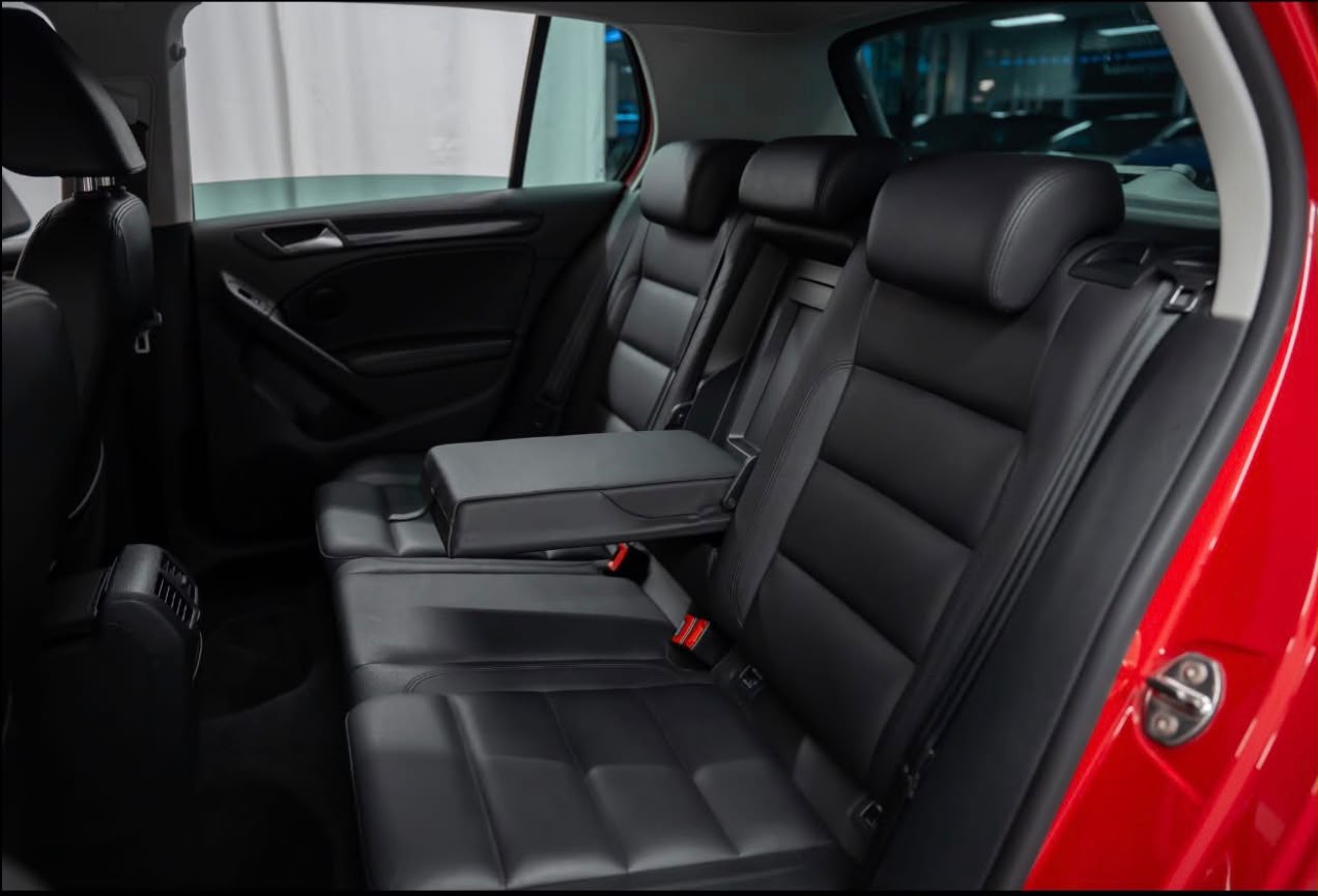 VW Golf 1.4 TSI Highline DSG-image-9