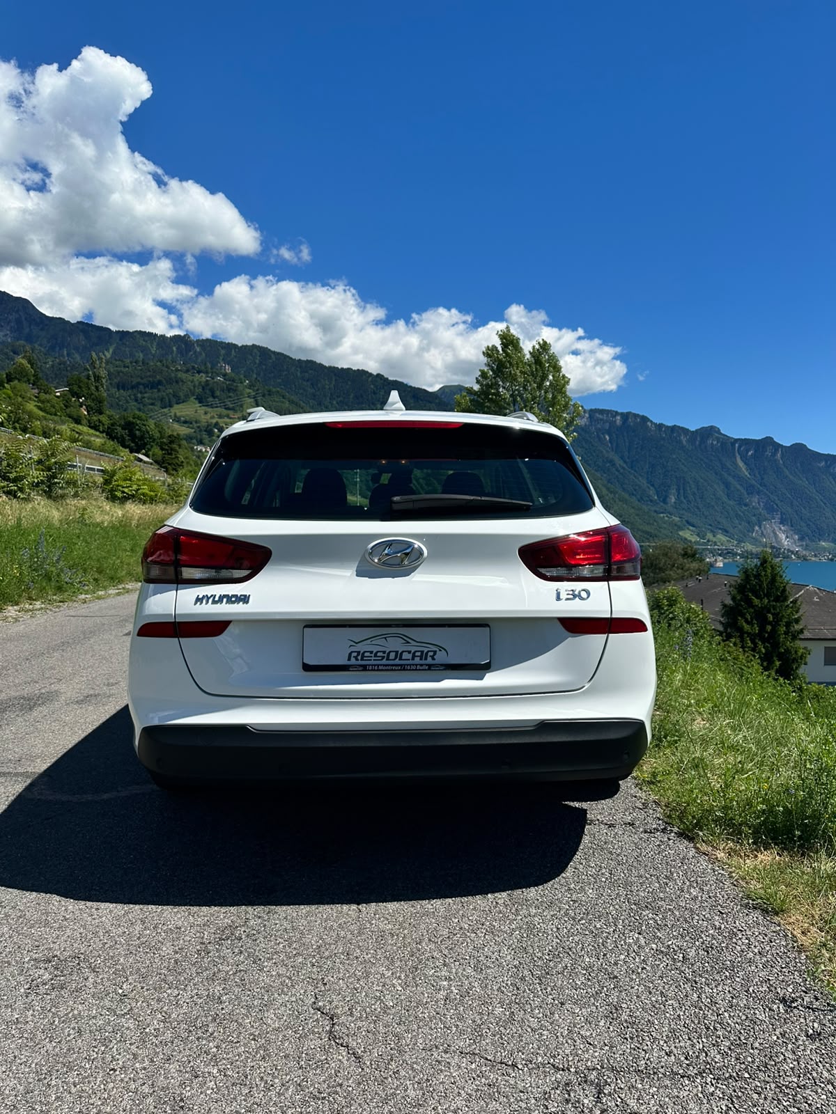 HYUNDAI i30 Wagon 1.0 T-GDi Amplia-image-4