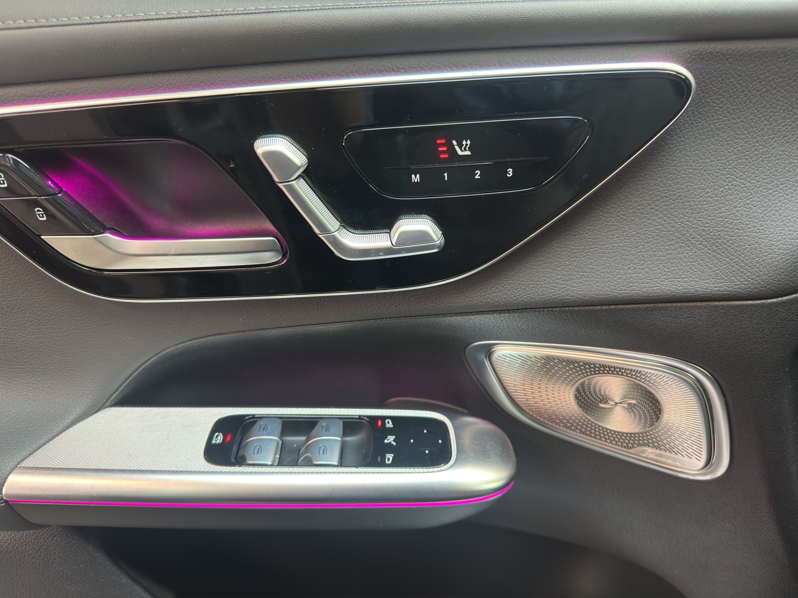 MERCEDES-BENZ GLC 300 e 4Matic 9G-Tronic EQ Star-image-12