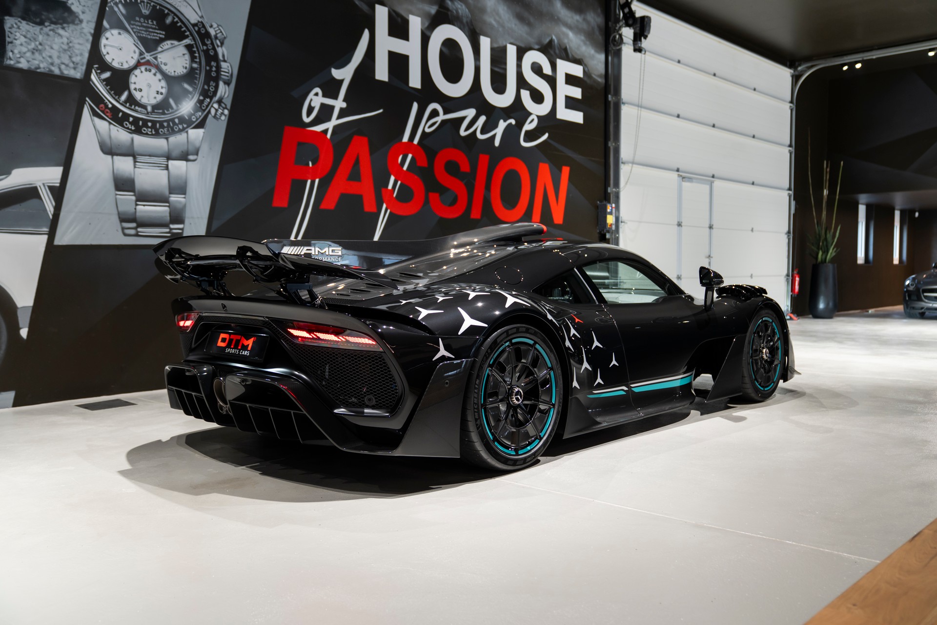 MERCEDES-BENZ AMG One-image-26