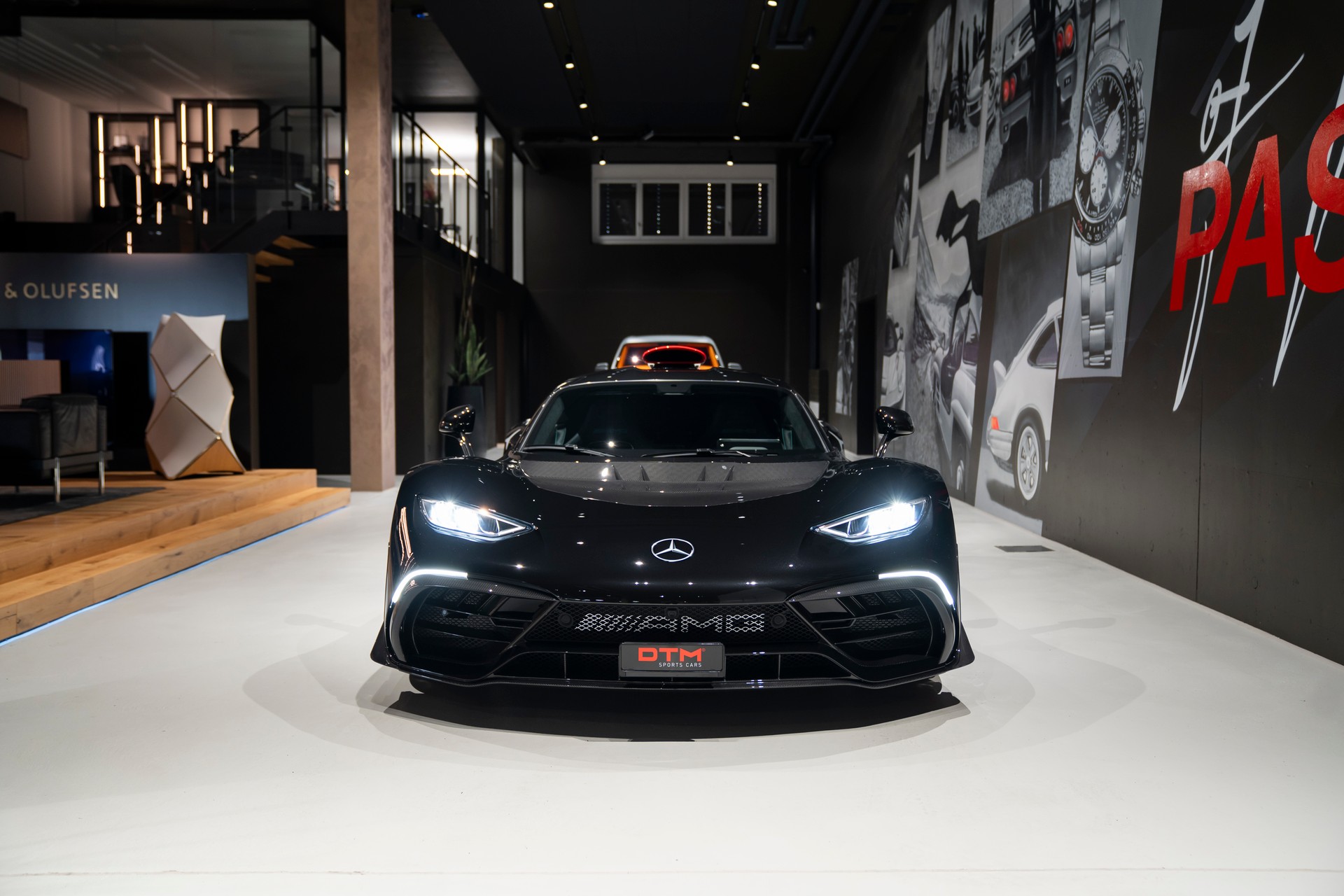 MERCEDES-BENZ AMG One-image-1