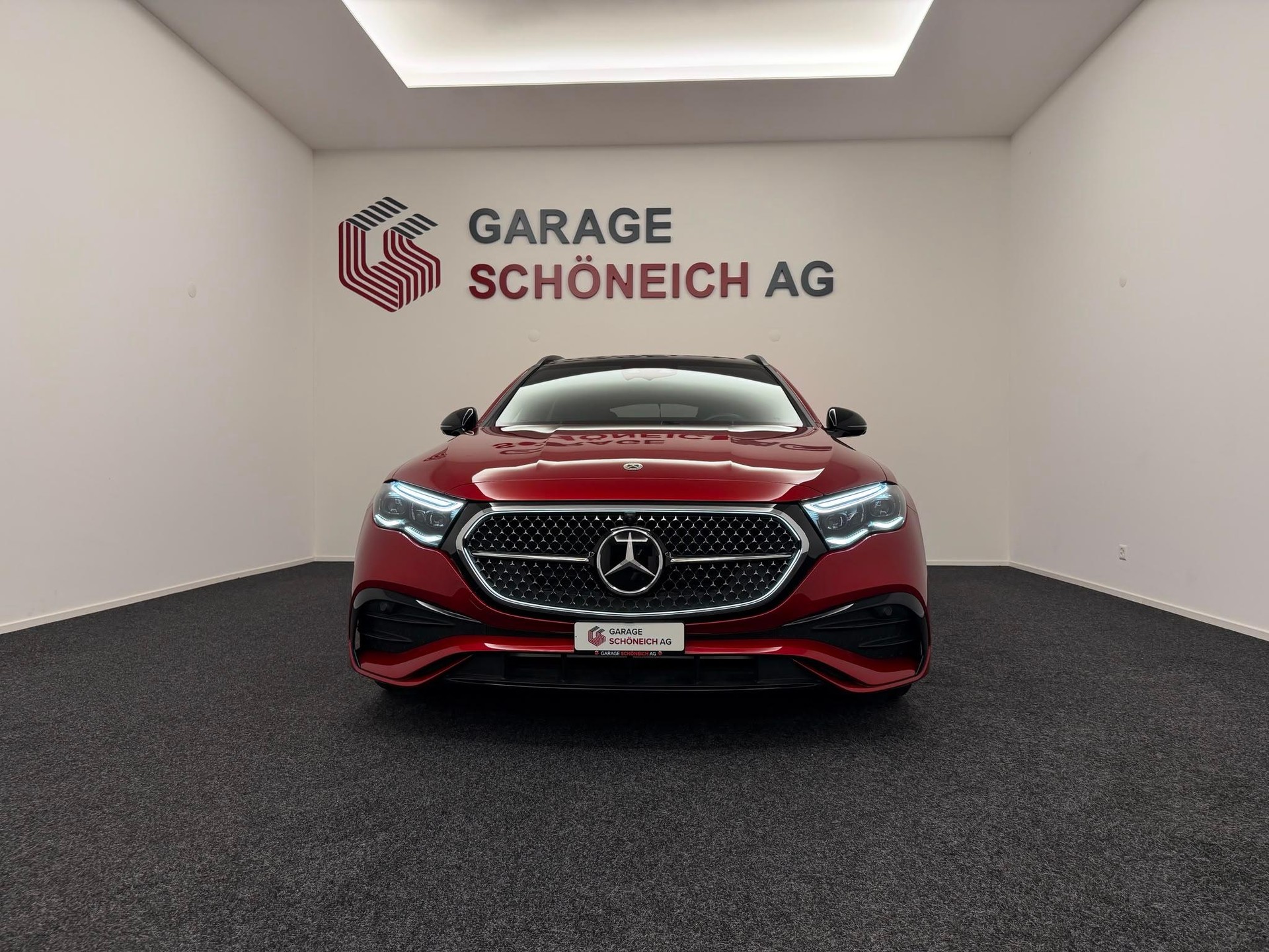 MERCEDES-BENZ E 450 AMG Line 4matic Kombi-image-1