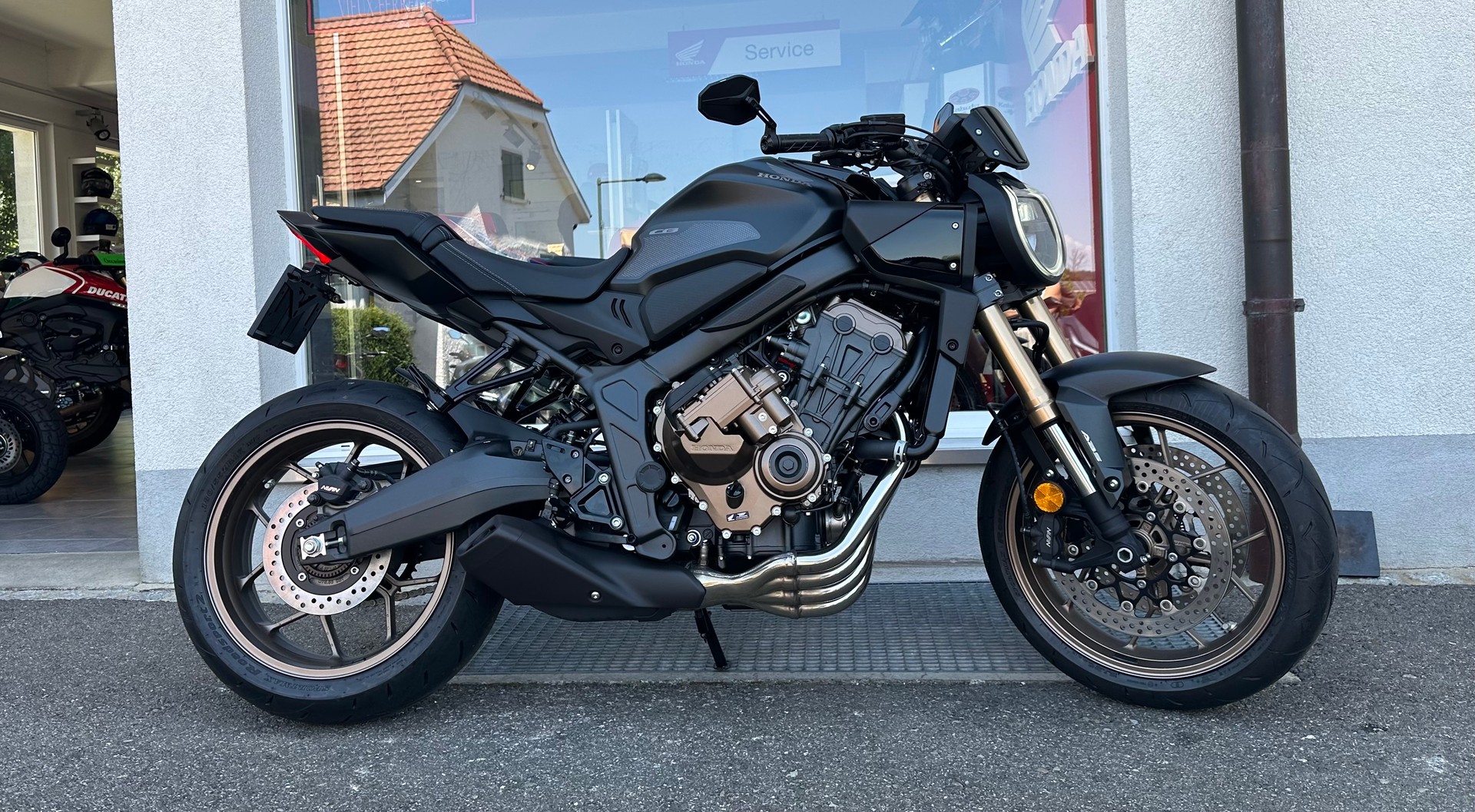 HONDA CB 650 R E-Clutch
