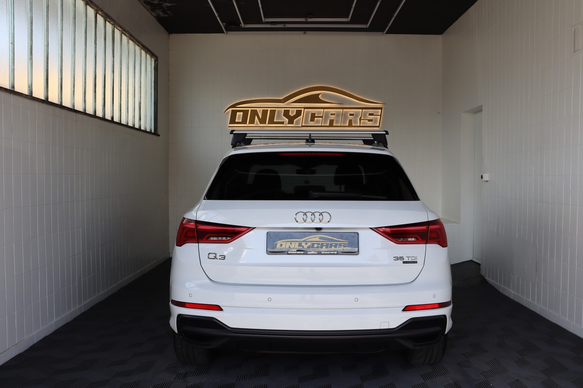 AUDI Q3 35 TDI S line Attraction quattro S-tronic-image-7