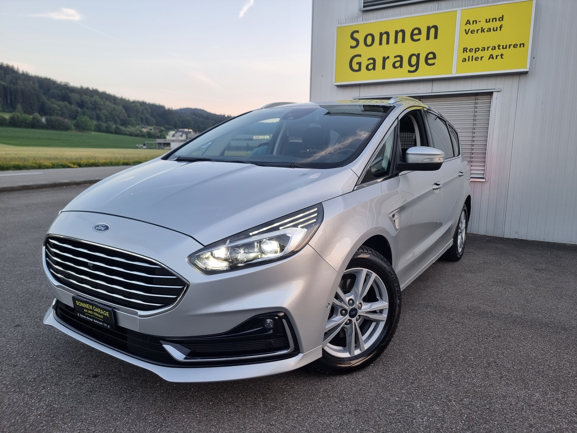 FORD S-Max 2.0 TDCi Titanium Automatic-image-2