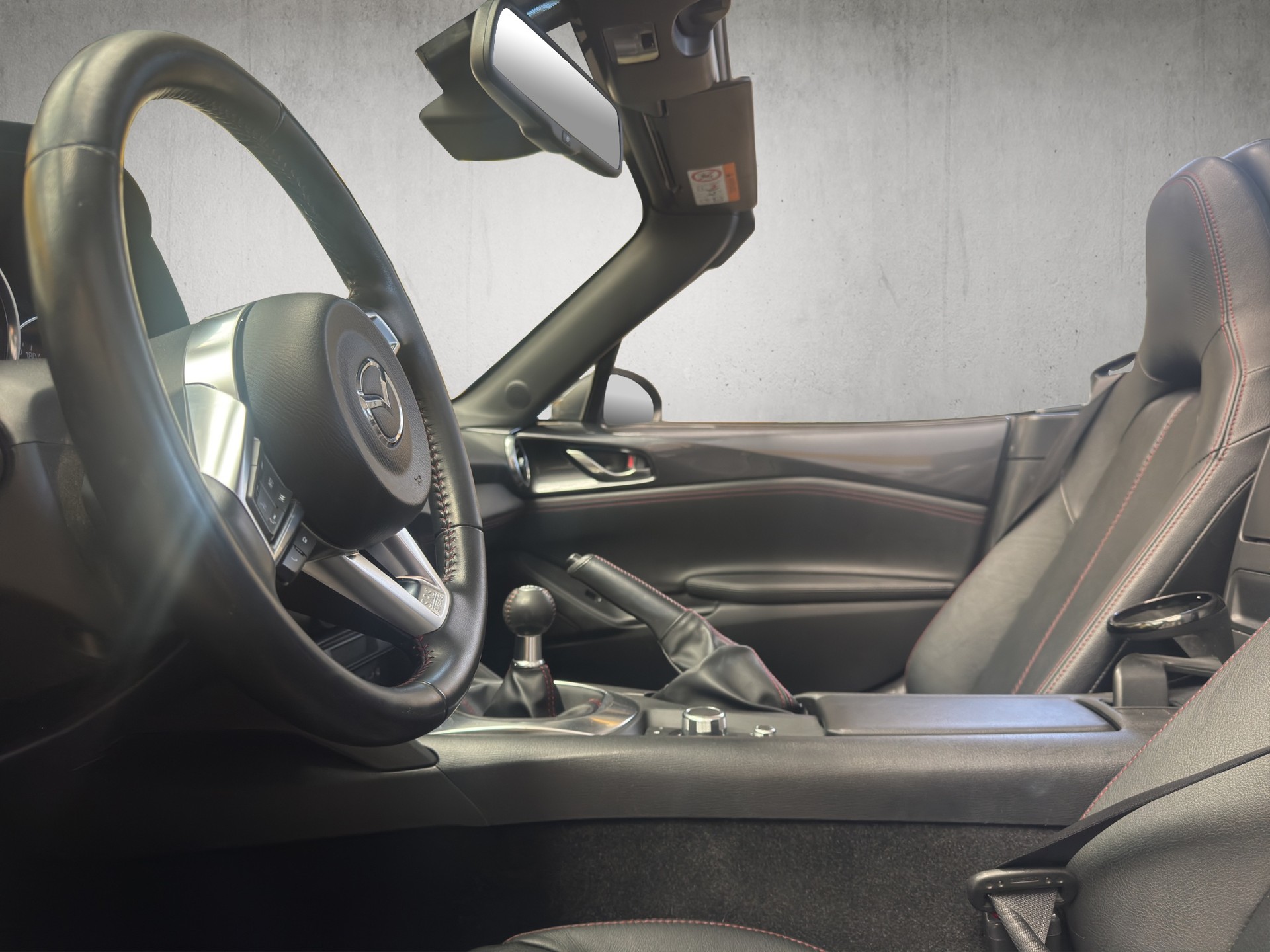 MAZDA MX-5 SKYACTIV-G 160 Revolution-image-6