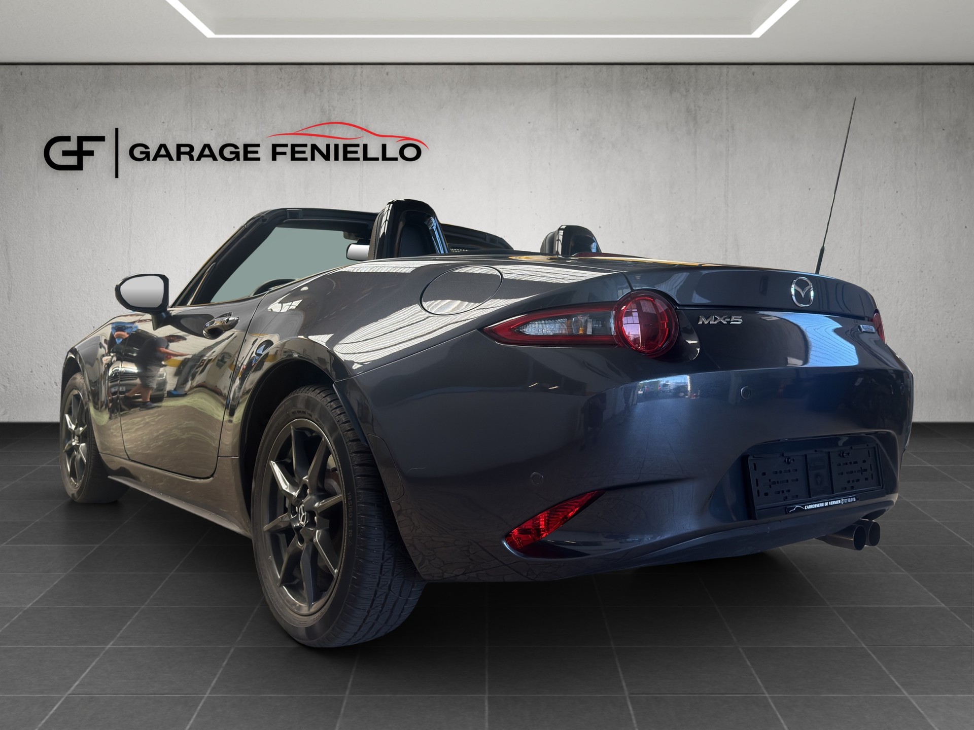 MAZDA MX-5 SKYACTIV-G 160 Revolution-image-2