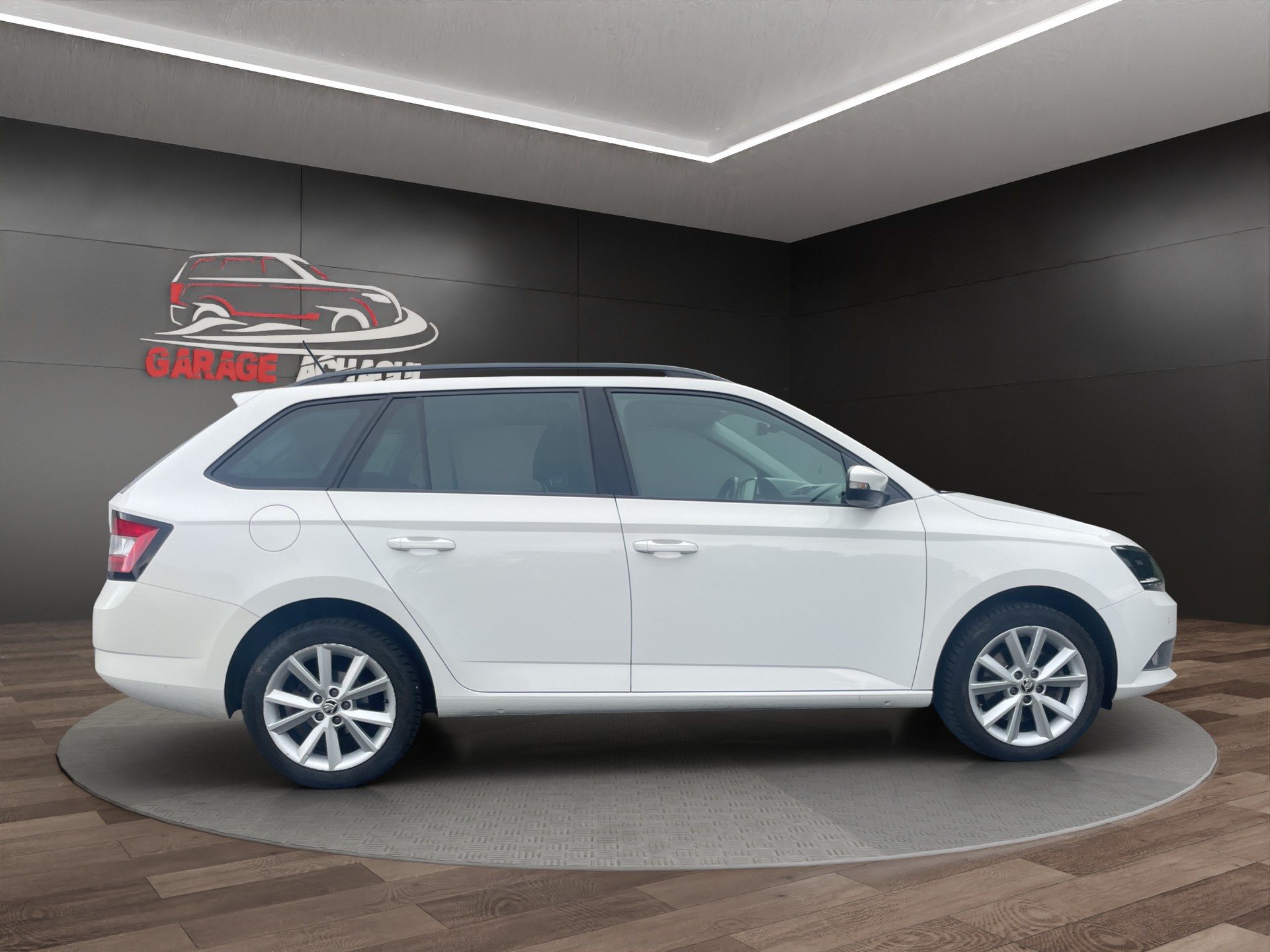 SKODA Fabia 1.0 TSI Style DSG-image-6