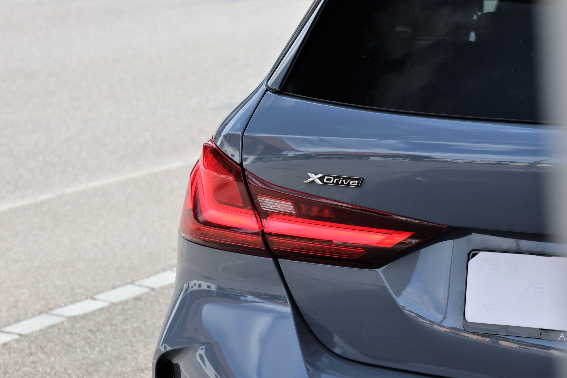 BMW 120d xDrive Steptronic M Sport (CH)-image-6