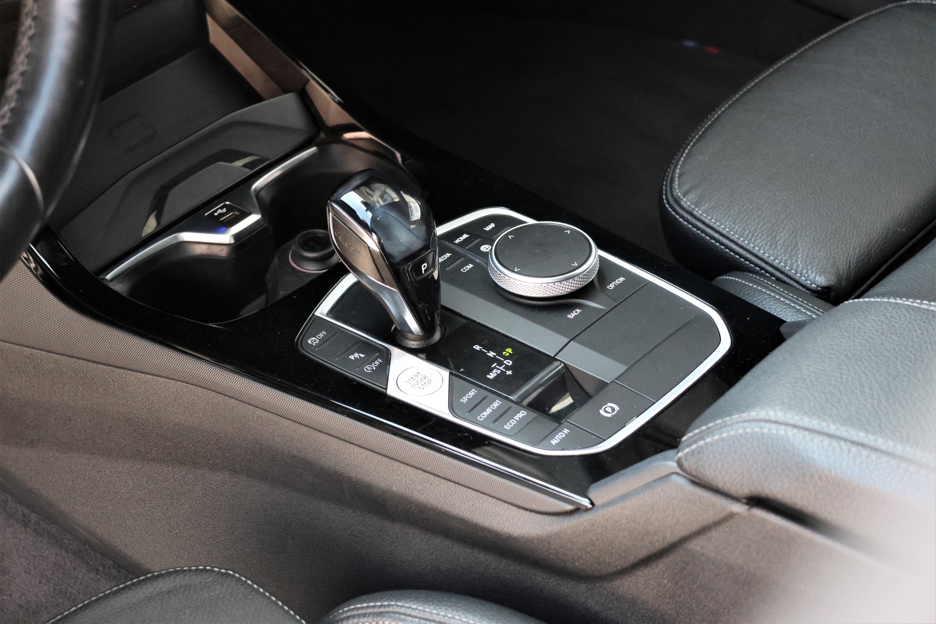 BMW 120d xDrive Steptronic M Sport (CH)-image-10