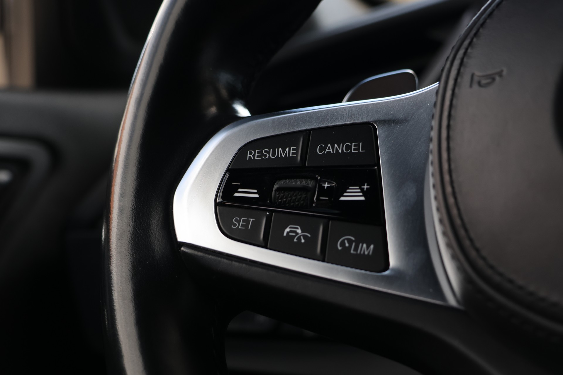 BMW 120d xDrive Steptronic M Sport (CH)-image-15