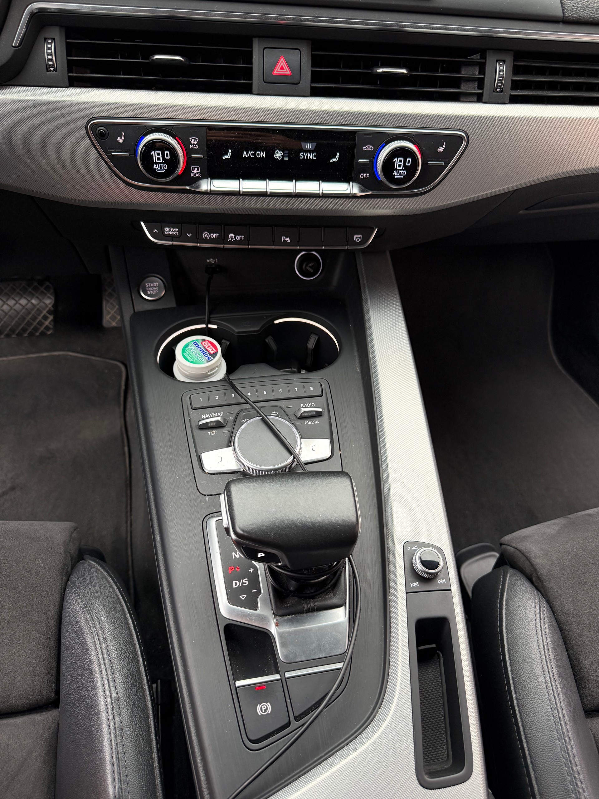 AUDI 2.0 TDI 190 quattro S-Tronic-image-4