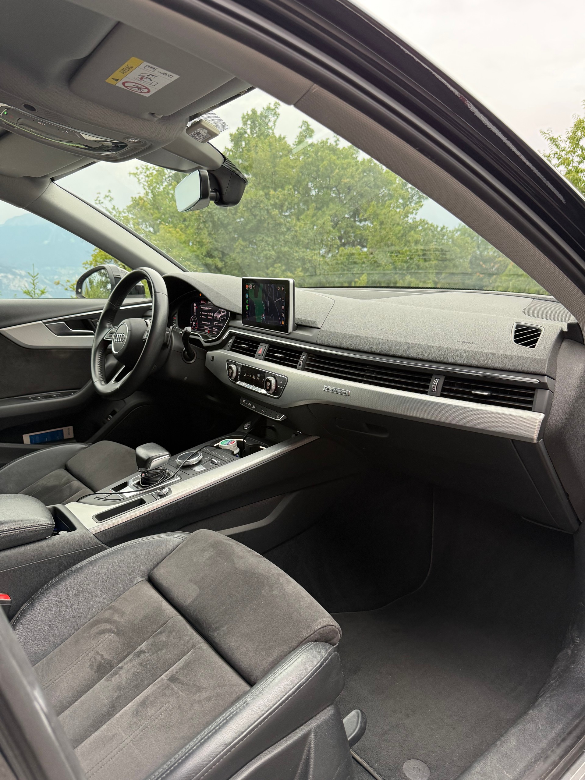 AUDI 2.0 TDI 190 quattro S-Tronic-image-5