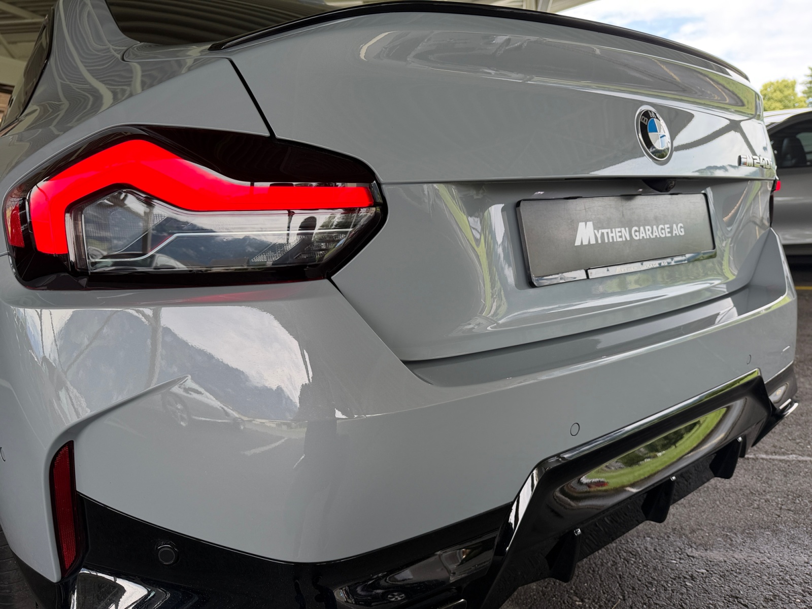 BMW M240i xDrive Coupé-image-15
