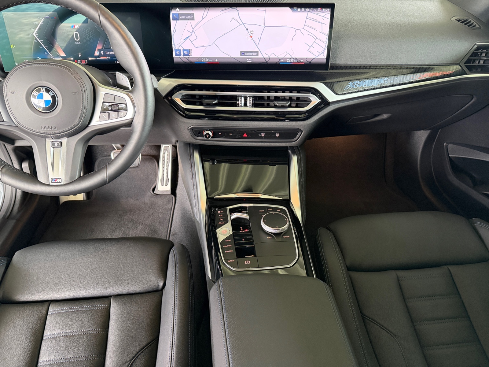 BMW M240i xDrive Coupé-image-9
