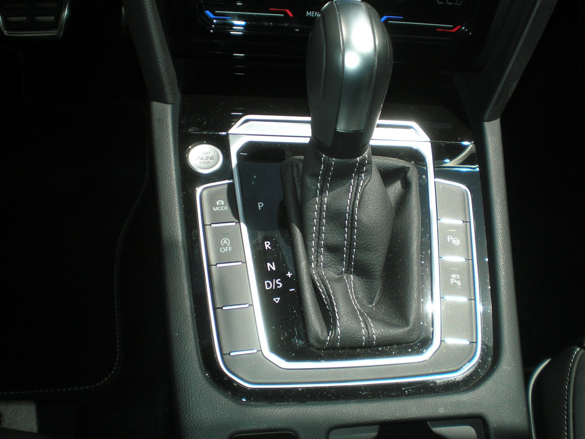 VW Arteon SB 2.0 TSI R-Line 4Motion DSG-image-7