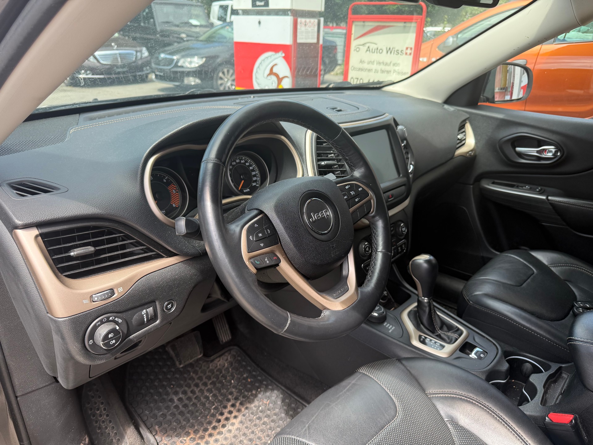 JEEP Cherokee 2.2TD Limited AWD 9ATX AD-image-12