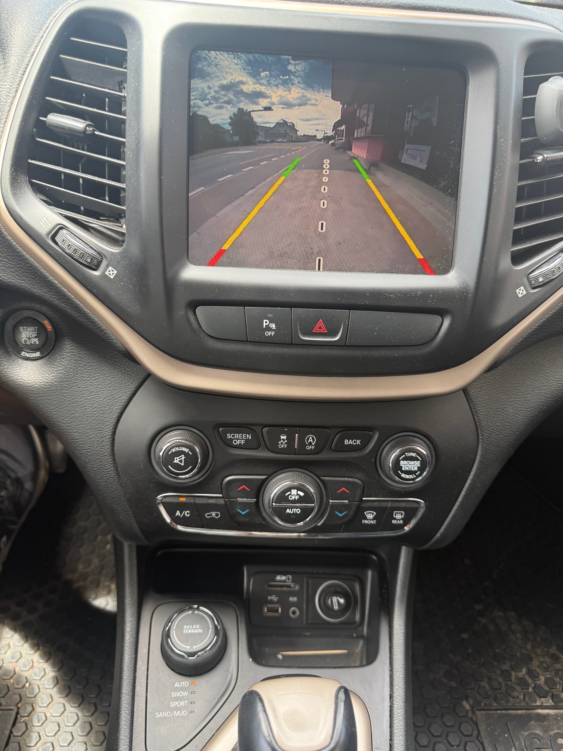 JEEP Cherokee 2.2TD Limited AWD 9ATX AD-image-14