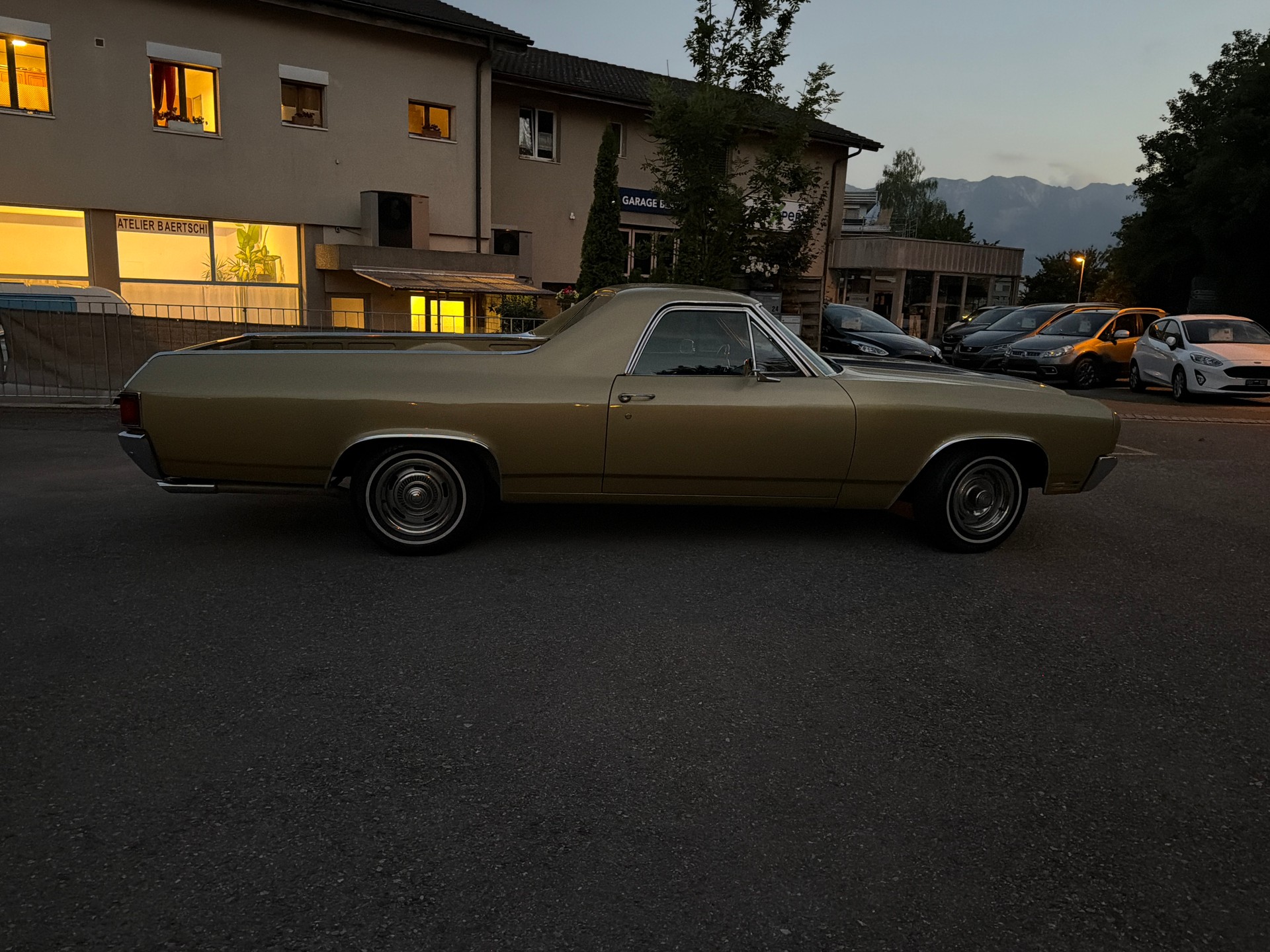 CHEVROLET El Camino 350 V8-image-6