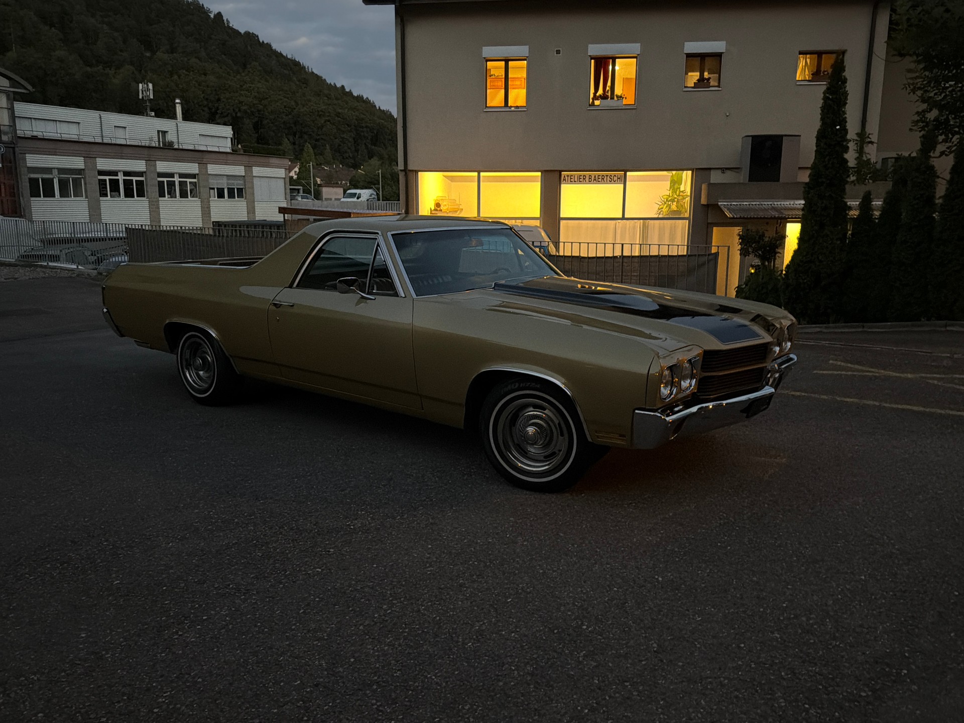 CHEVROLET El Camino 350 V8-image-7