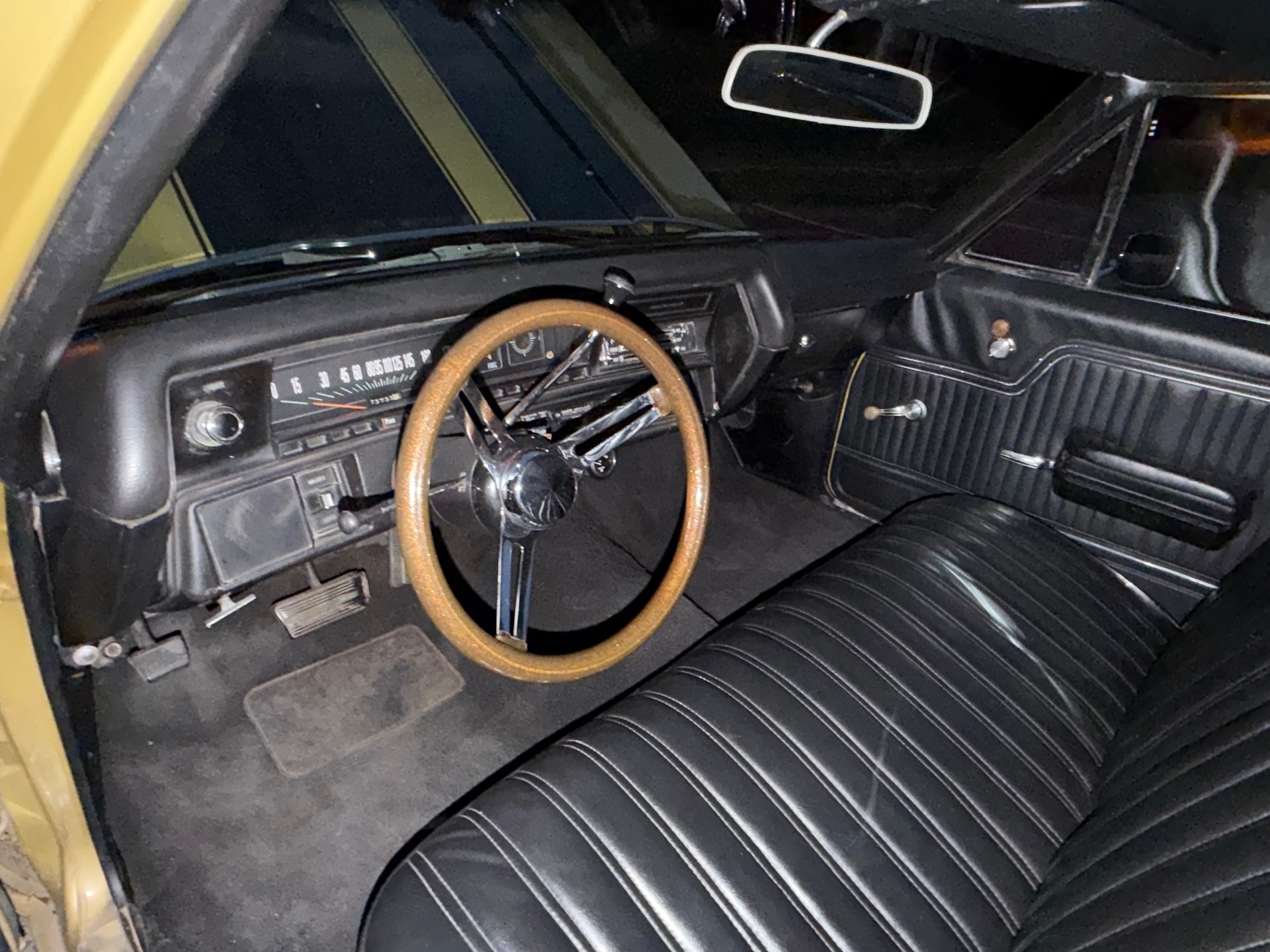 CHEVROLET El Camino 350 V8-image-12