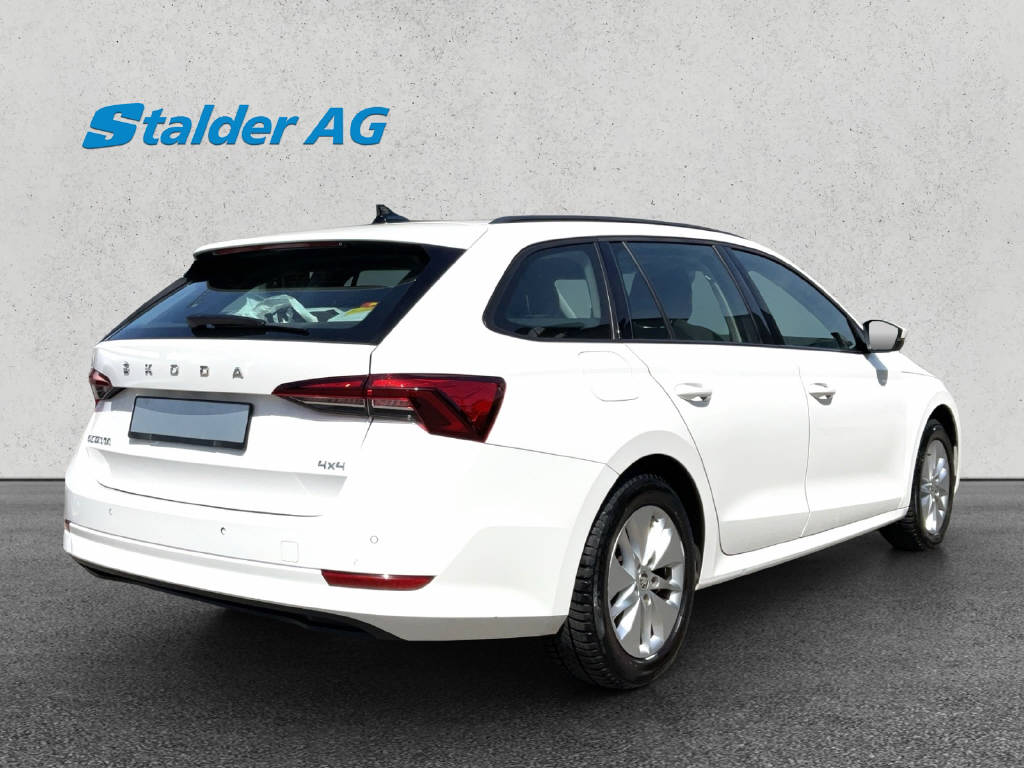 SKODA Octavia Combi 2.0 TDI Ambition 4x4 DSG-image-5