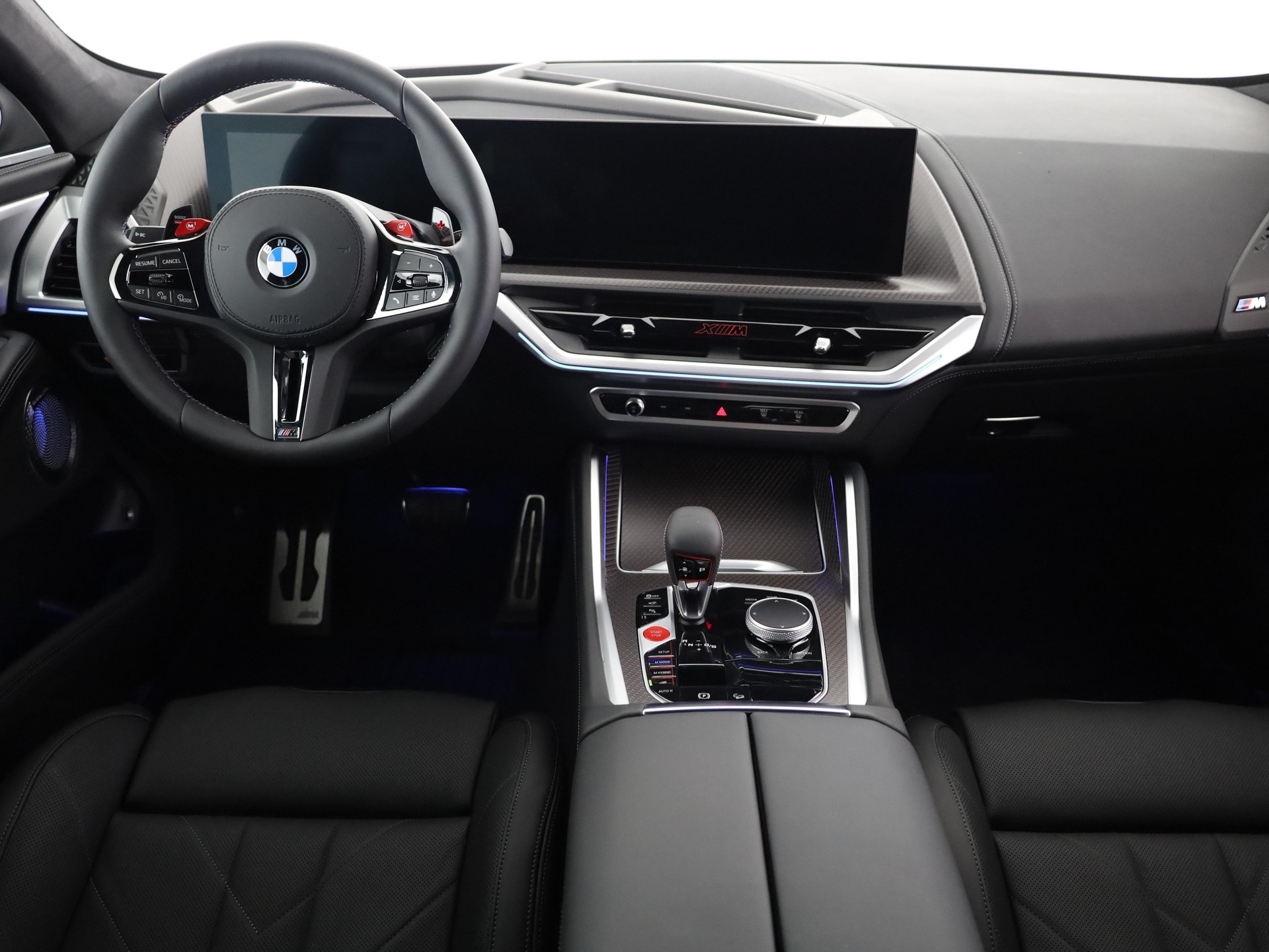 BMW XM Label Plug-in Hybrid-image-15