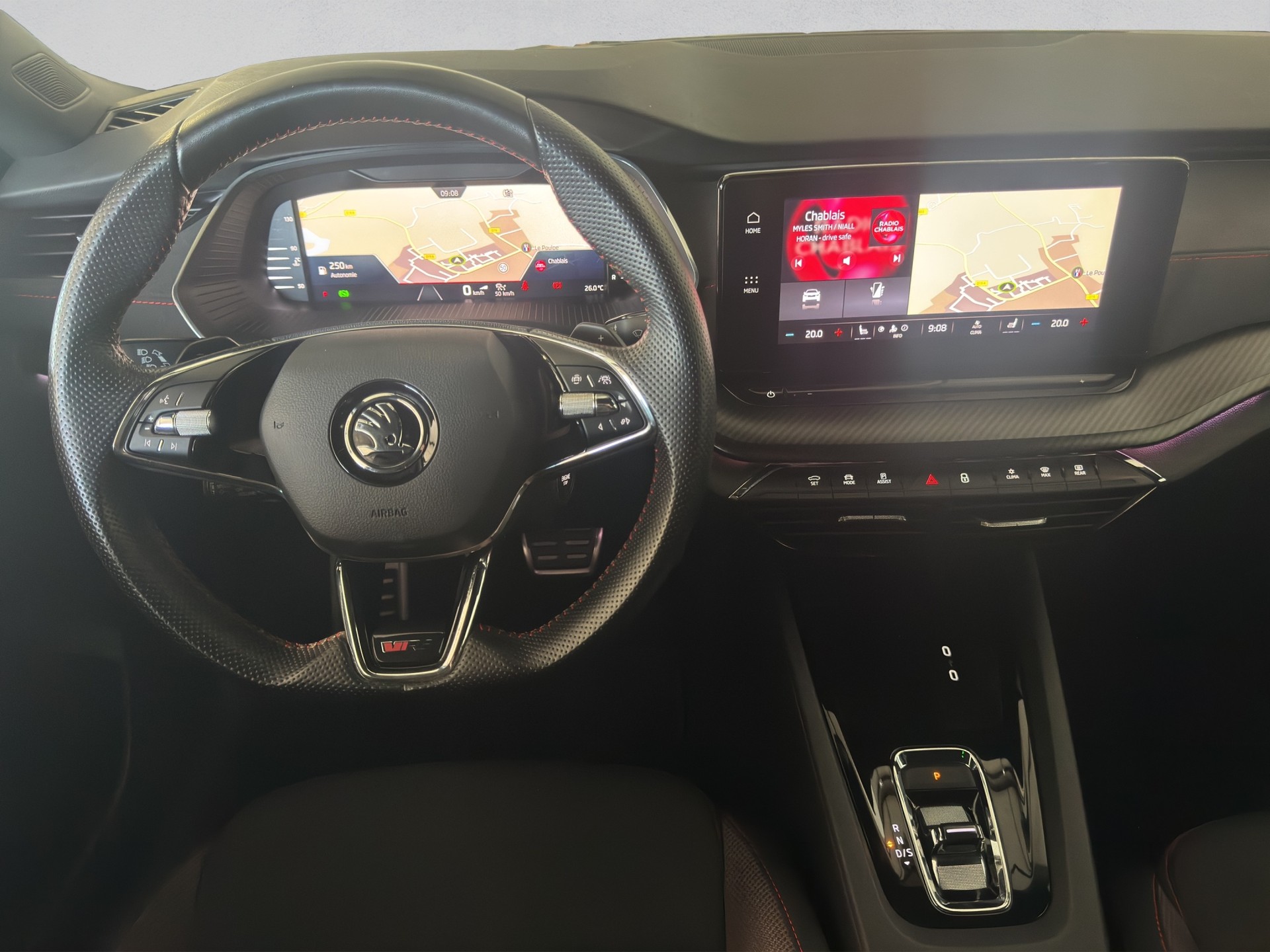 SKODA Octavia Combi 2.0 TSI DSG RS-image-9