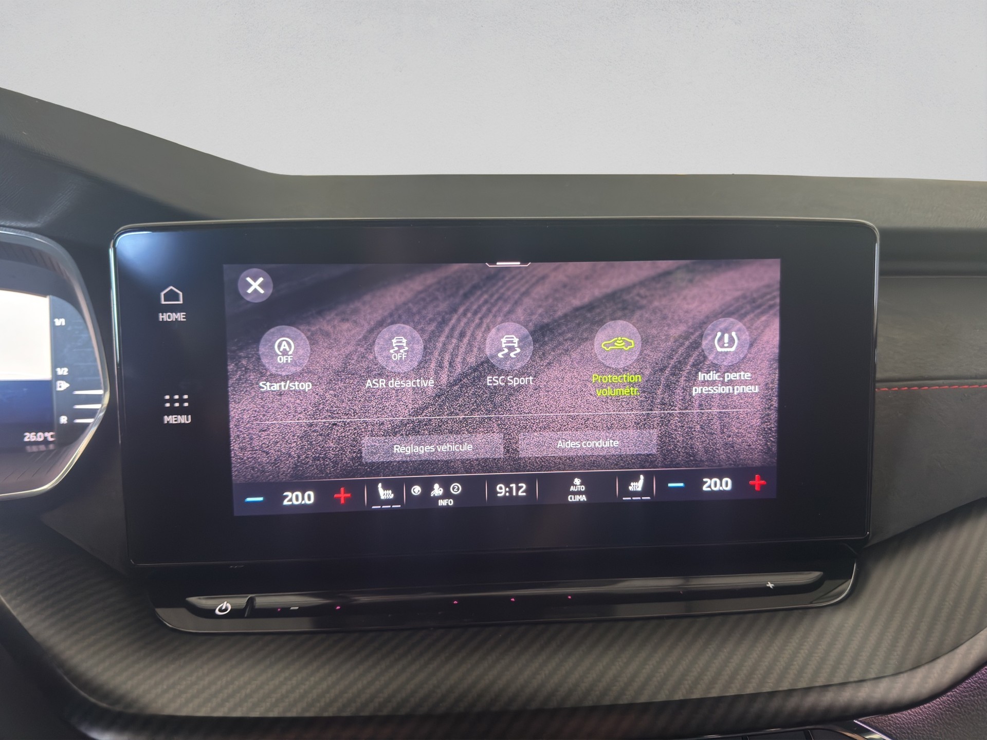 SKODA Octavia Combi 2.0 TSI DSG RS-image-19