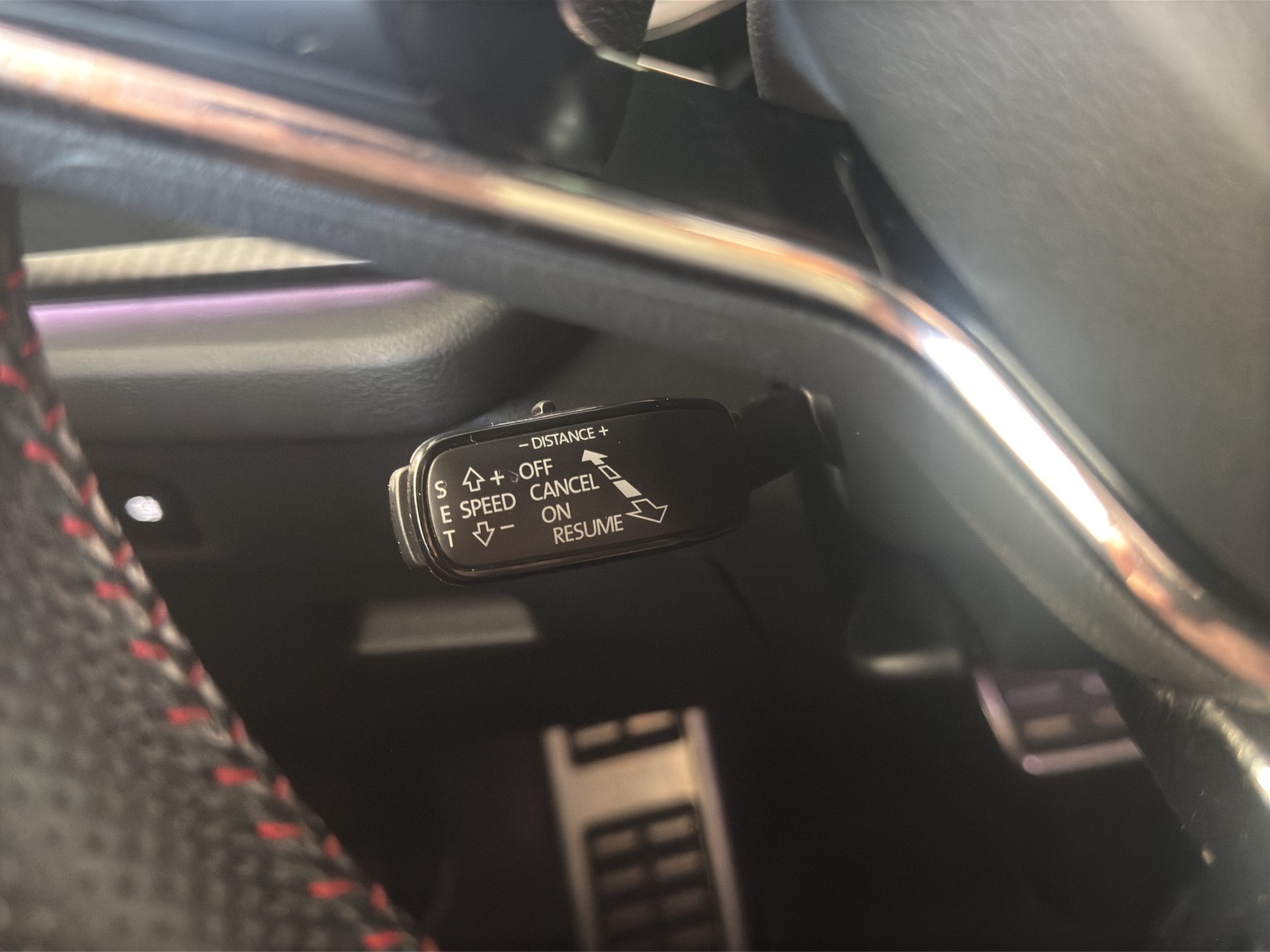 SKODA Octavia Combi 2.0 TSI DSG RS-image-25