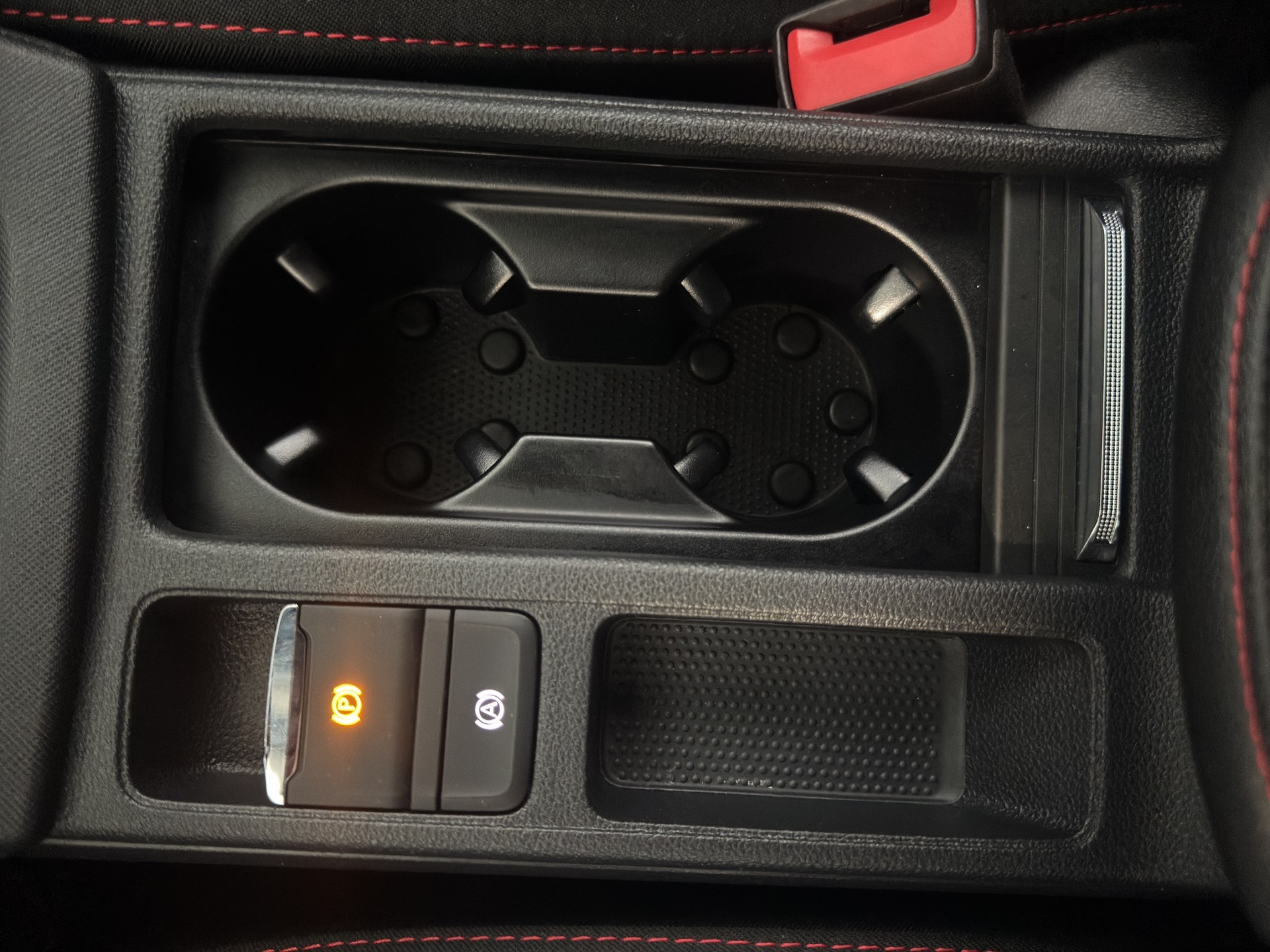 SKODA Octavia Combi 2.0 TSI DSG RS-image-26