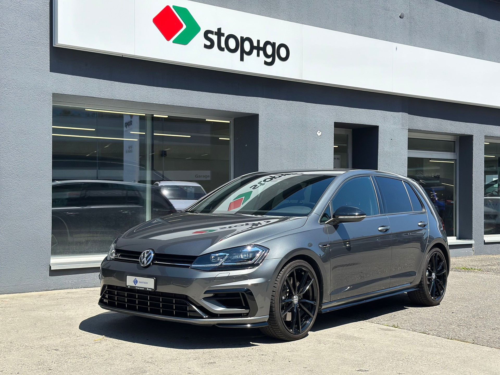 VW Golf 2.0 TSI R 4Motion DSG-image-0