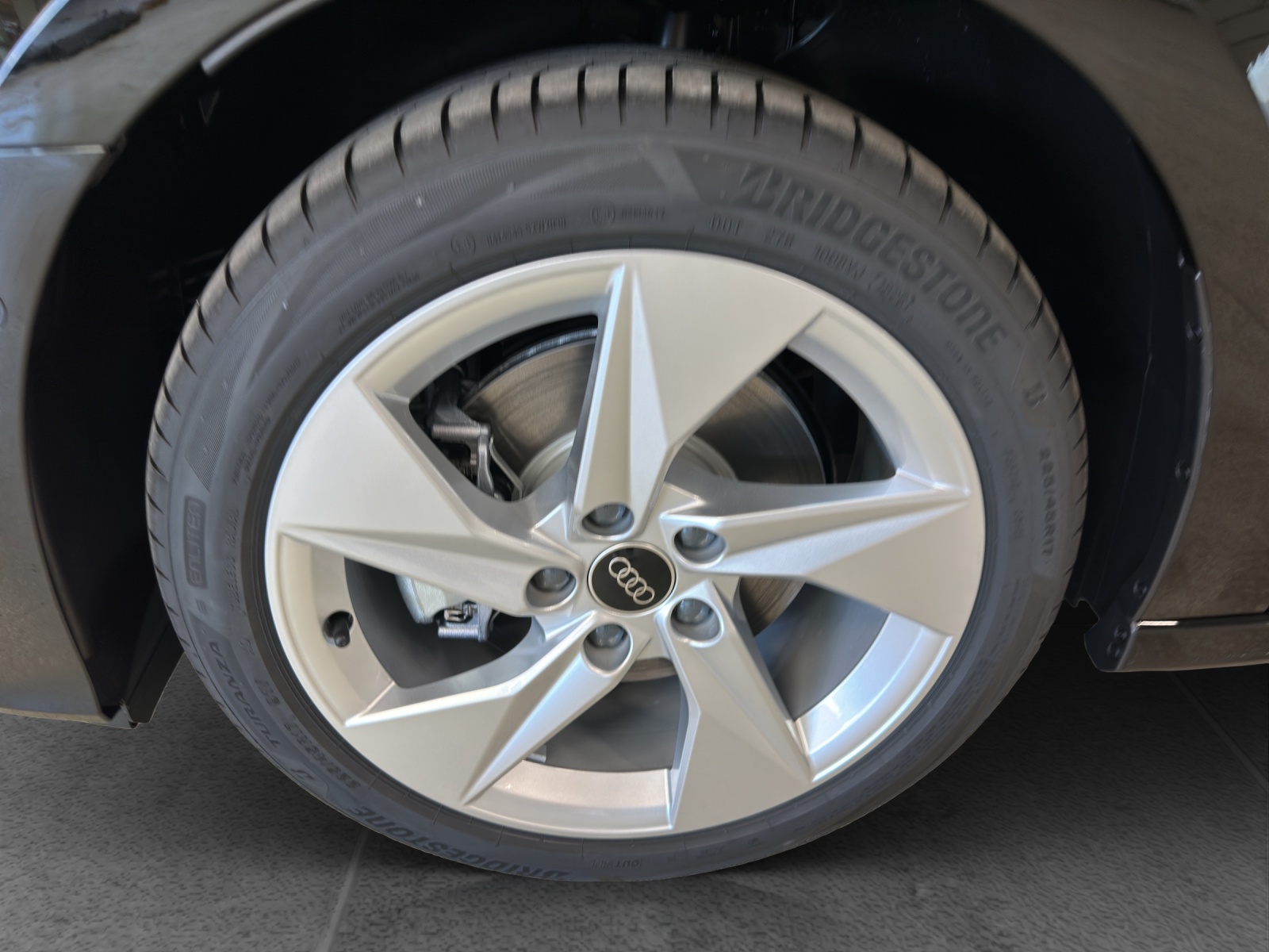 AUDI A3 Sportback TFSI 150 kW quattro advanced S tronic-image-8