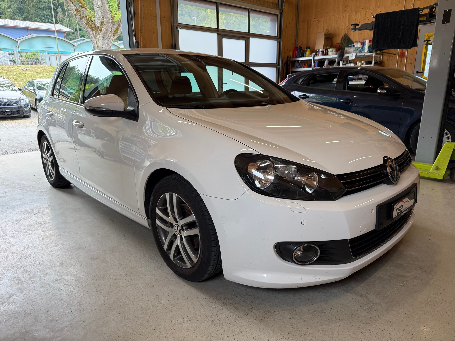 VW GOLF-image-2