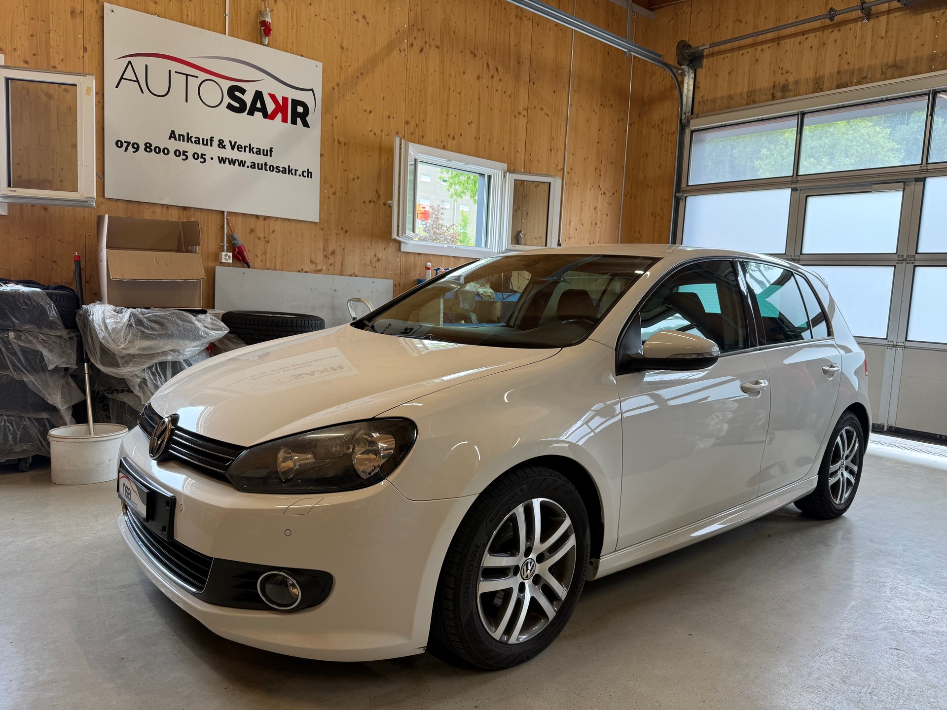 VW GOLF-image-0
