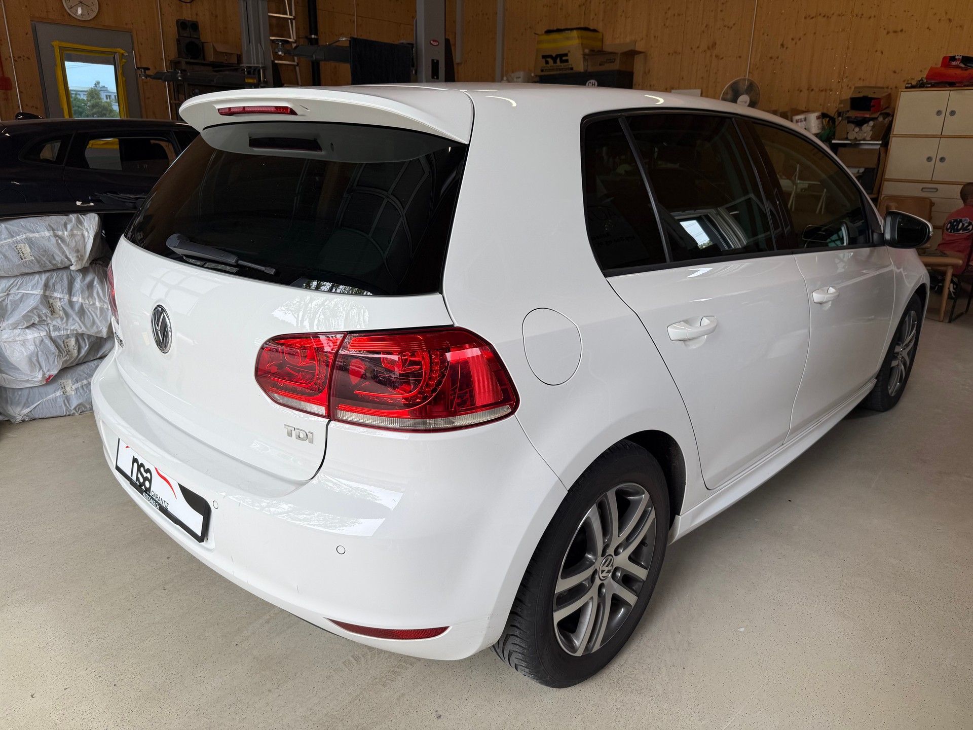 VW GOLF-image-3