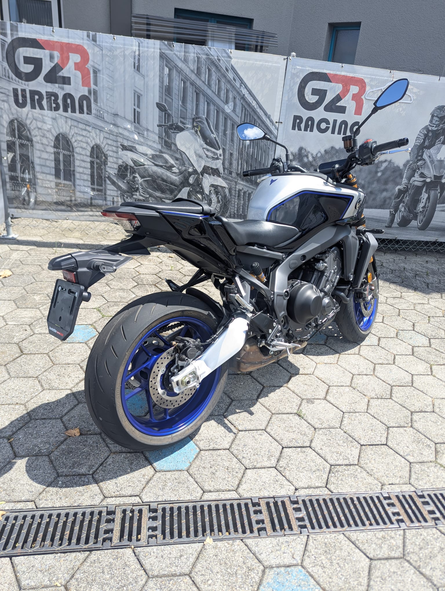 YAMAHA MT-09 SP-image-2