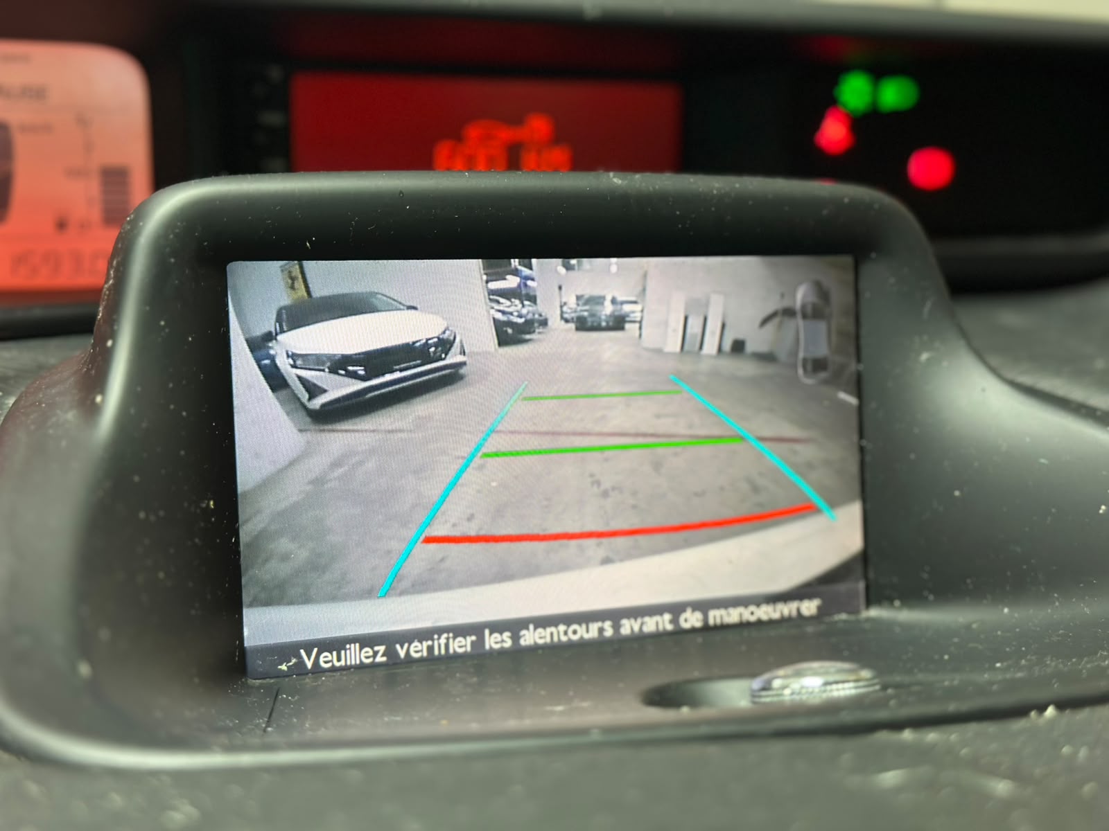 CITROEN C3 Picasso 1.6 BlueHDi Sélection-image-11