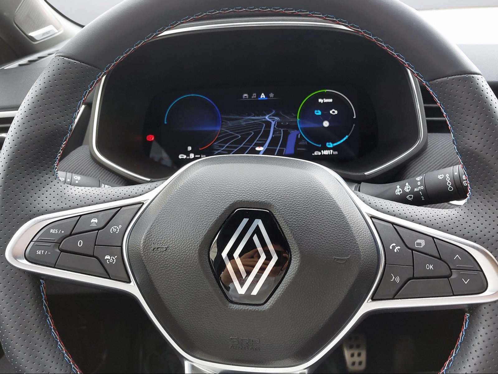 RENAULT Clio 1.6 E-Tech esprit Alpine-image-11