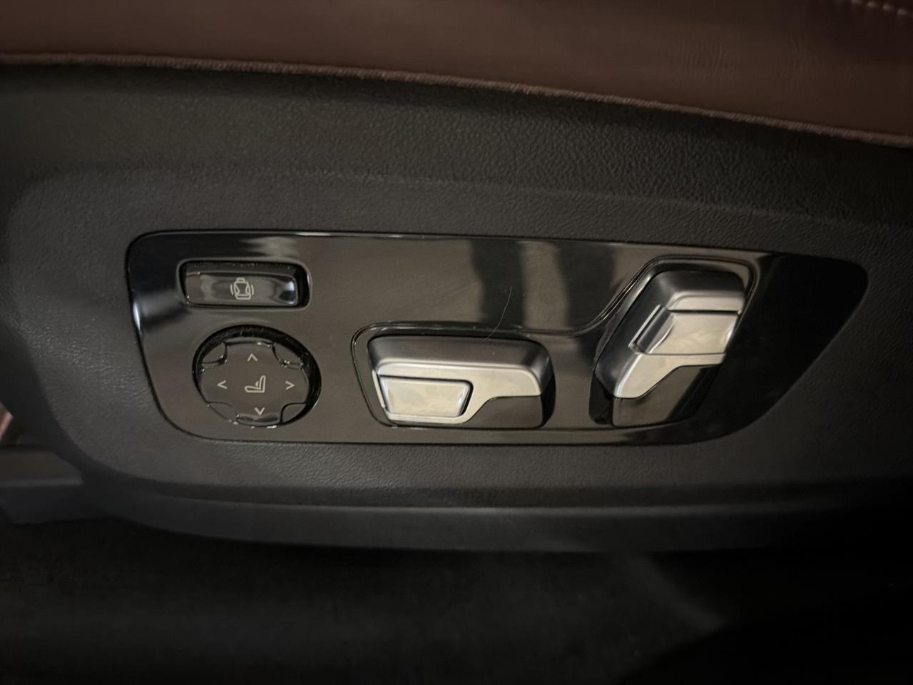 BMW X5 40d xDrive xLine-image-11