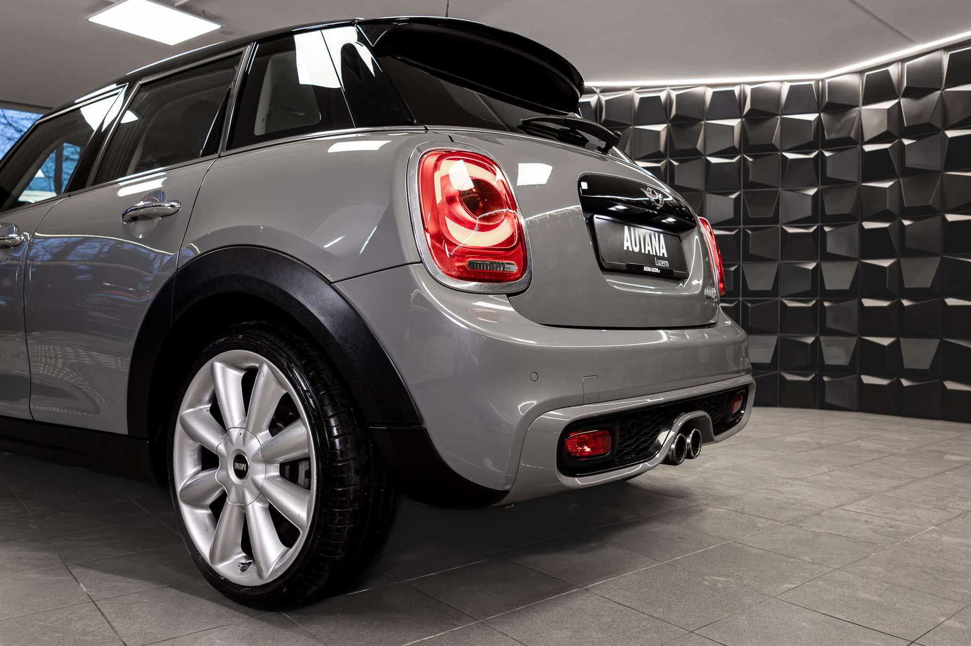 MINI Cooper S-image-29