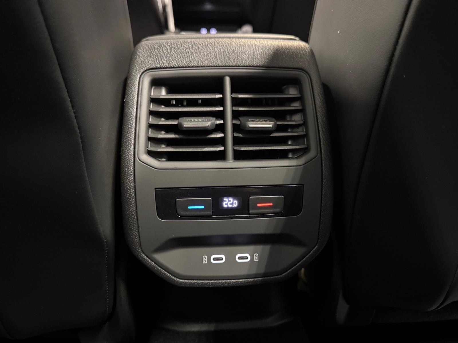 CUPRA LEON ST 1.4 e-HYBRID pHEV DSG-image-18