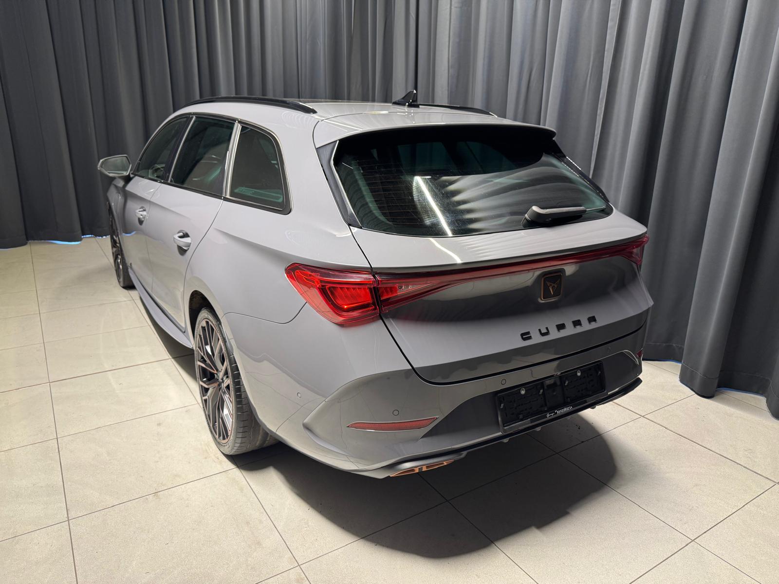 CUPRA LEON ST 1.4 e-HYBRID pHEV DSG-image-5